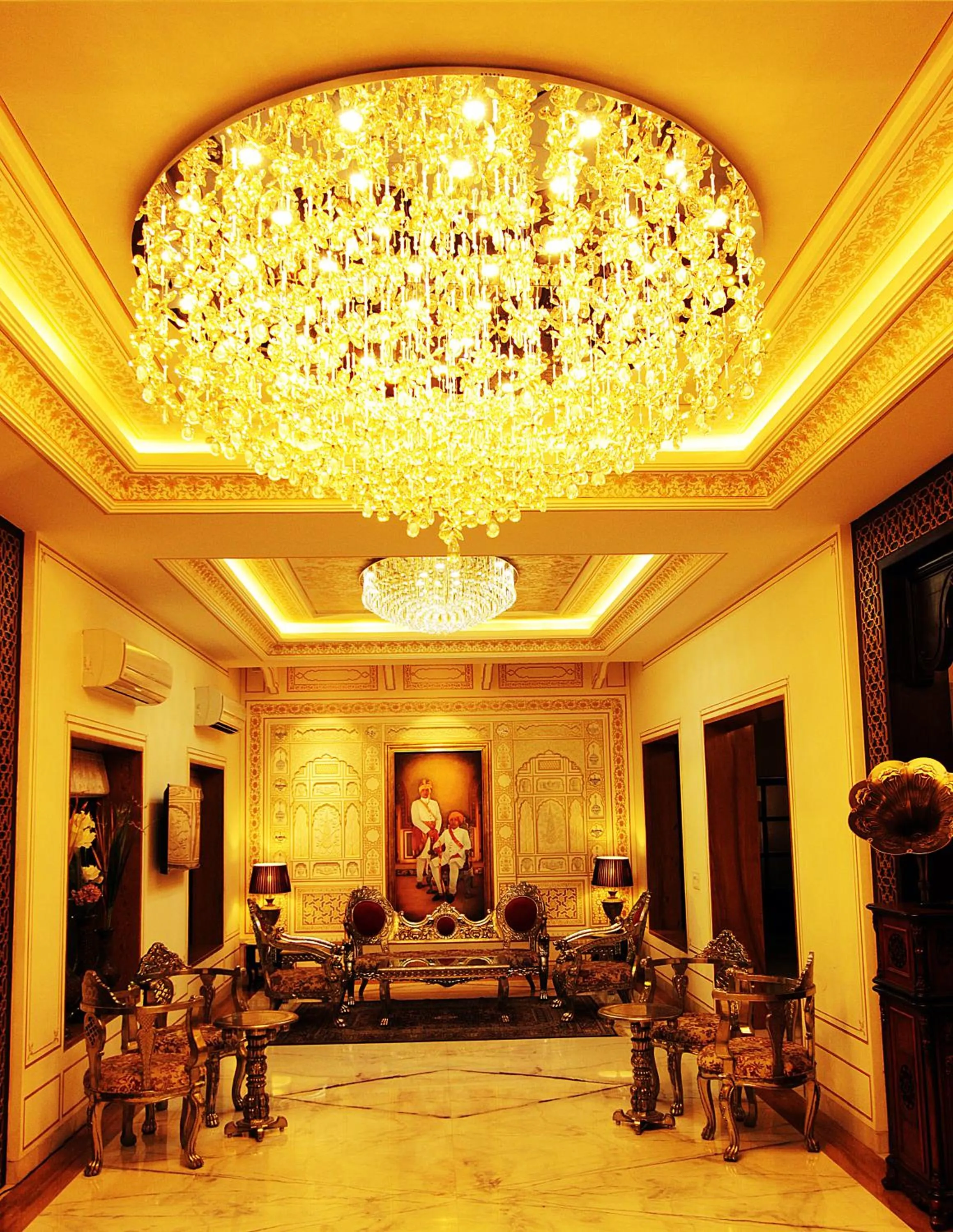 Lobby or reception in Grand Uniara A Heritage Hotel