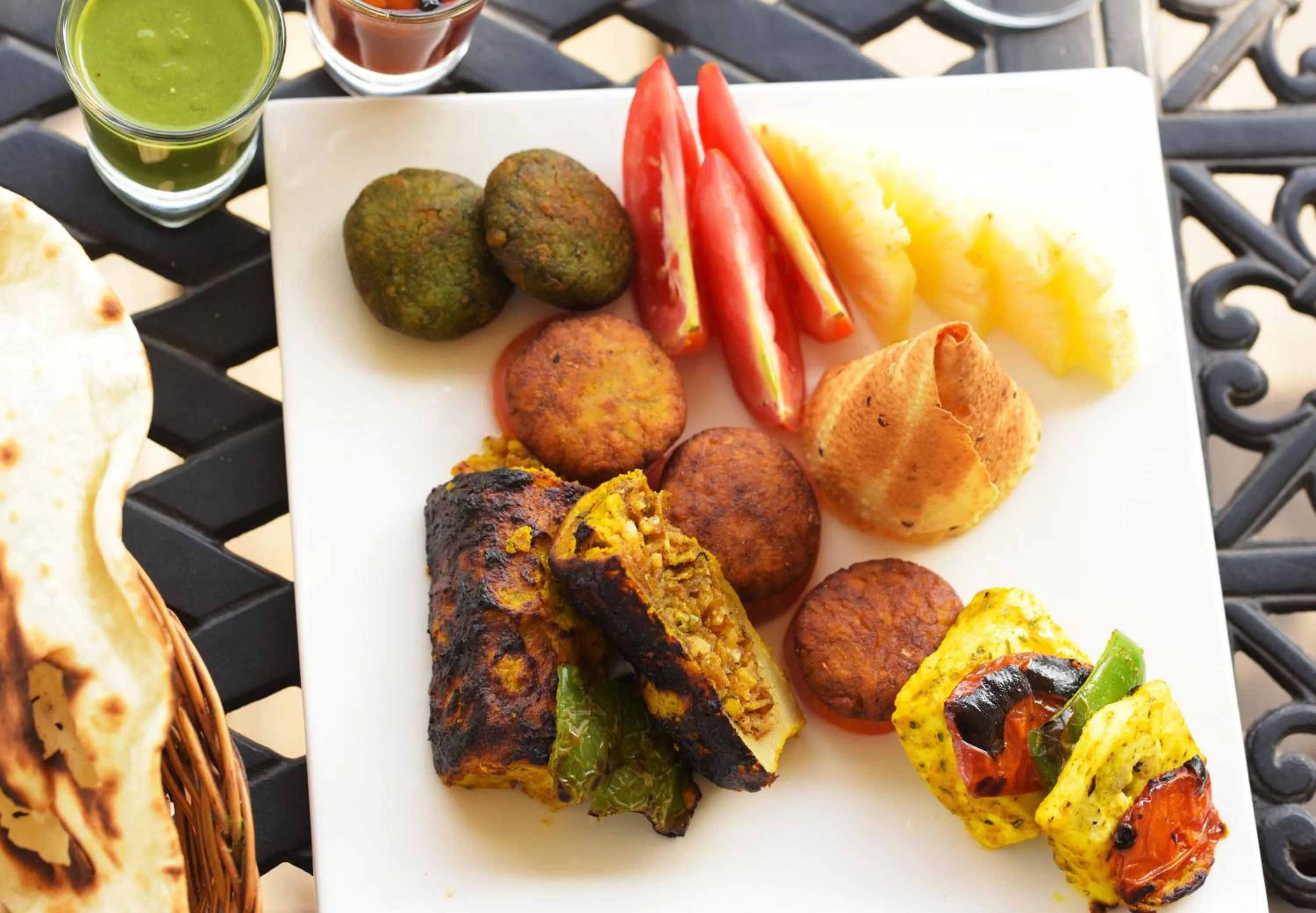 Food in Grand Uniara A Heritage Hotel