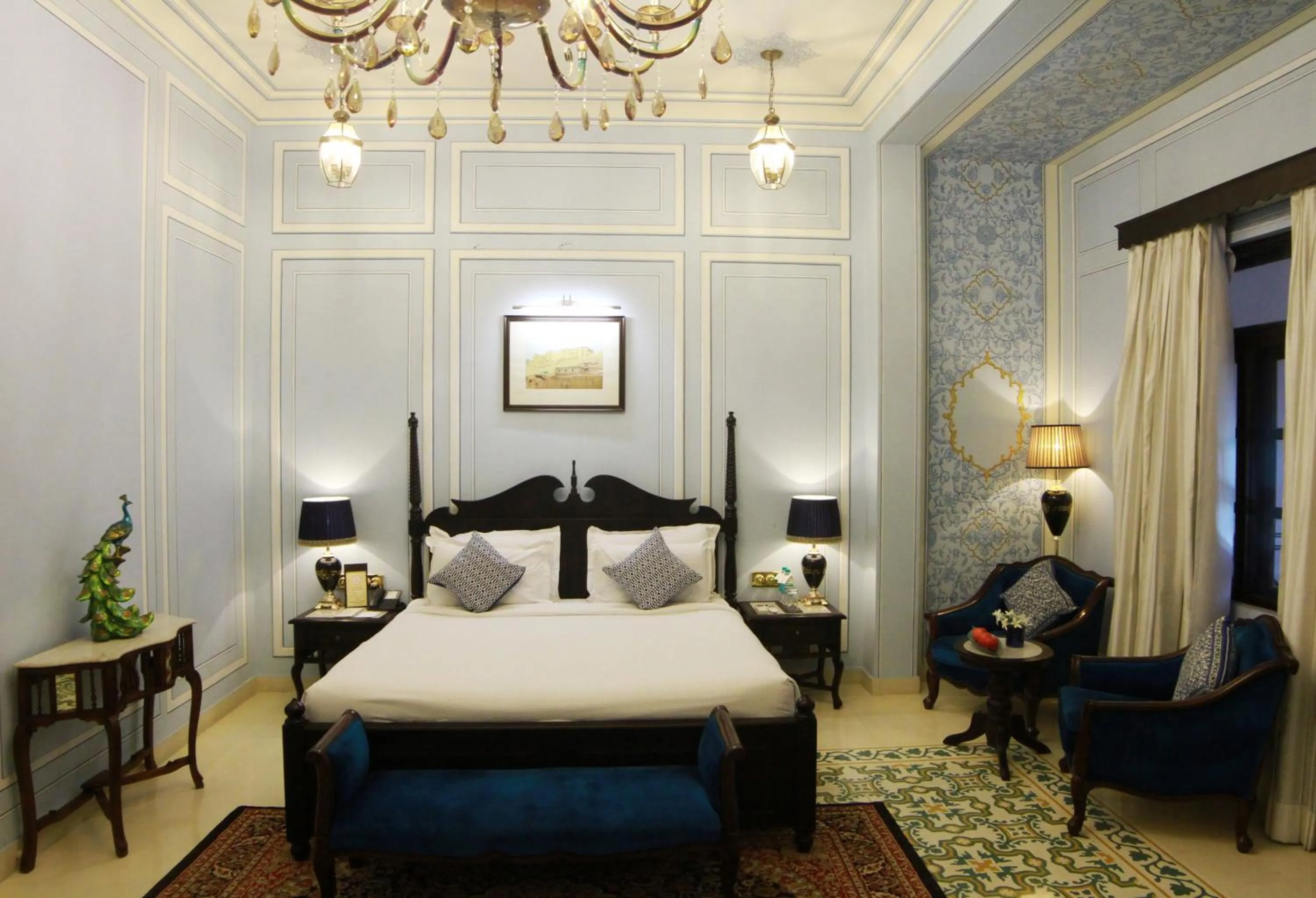 Bed in Grand Uniara A Heritage Hotel