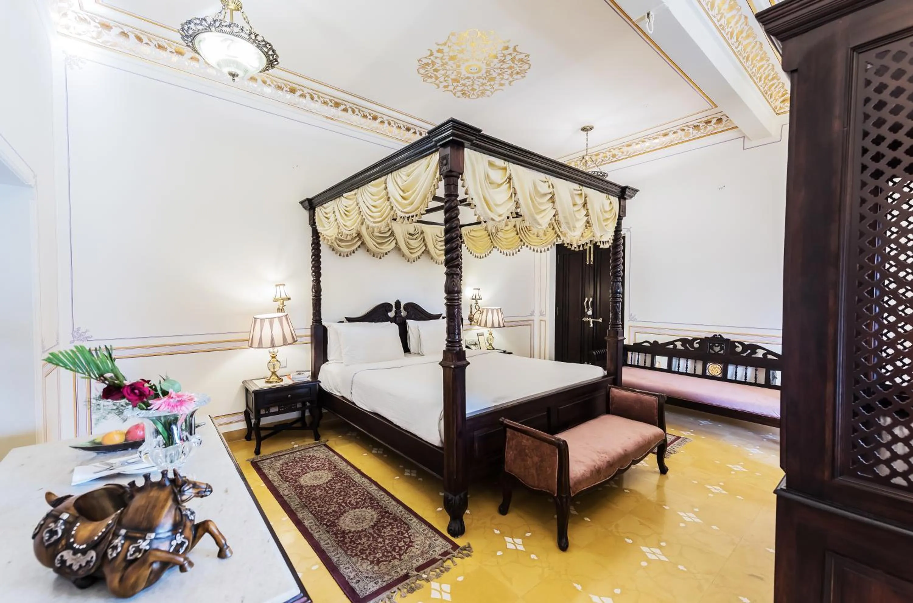 Bed in Grand Uniara A Heritage Hotel