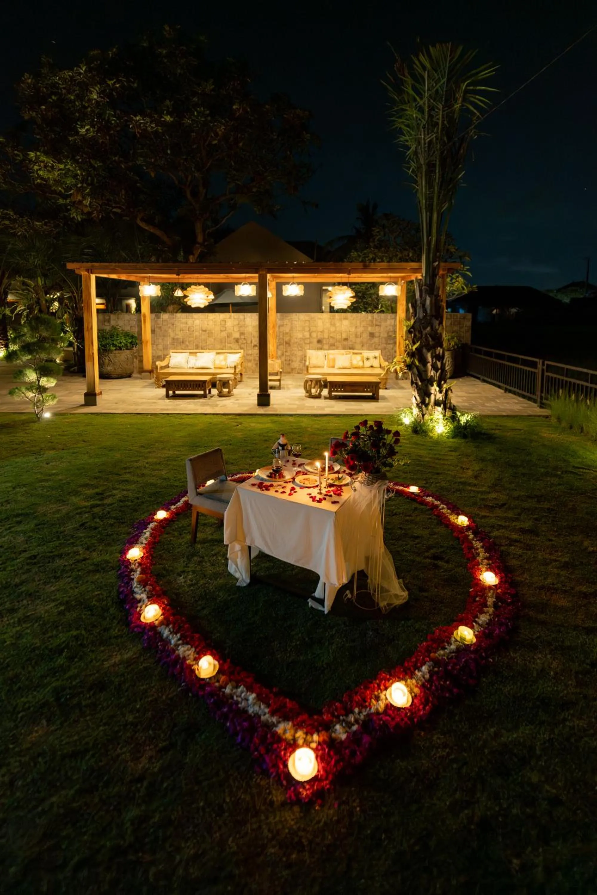 Food and drinks in Mamora Living Ubud