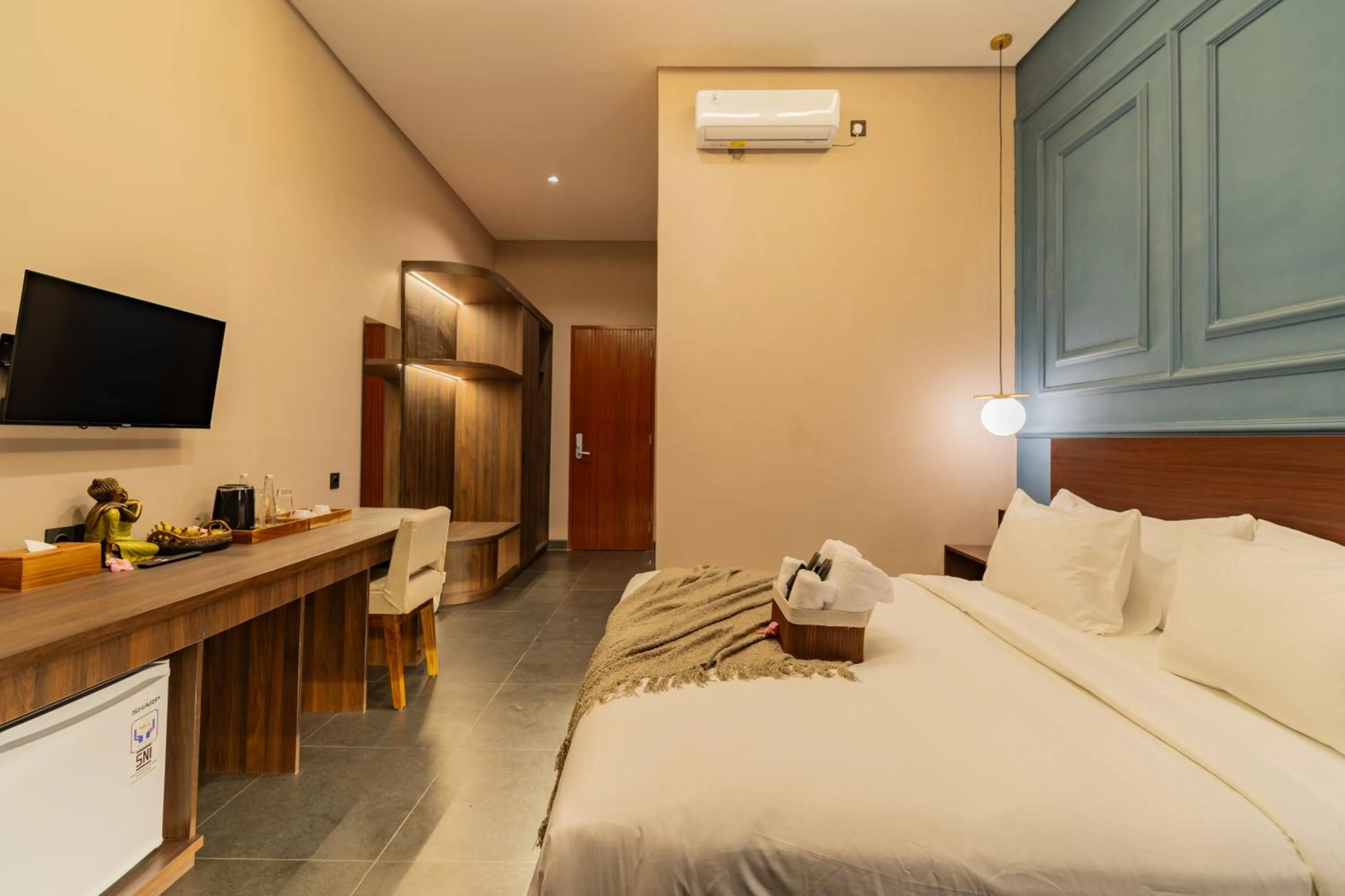 Bed in Mamora Living Ubud