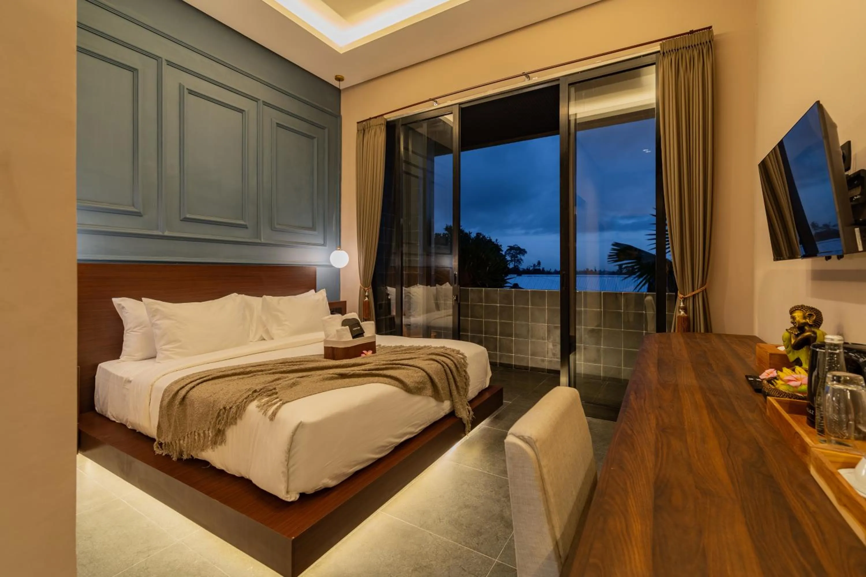 Bed in Mamora Living Ubud