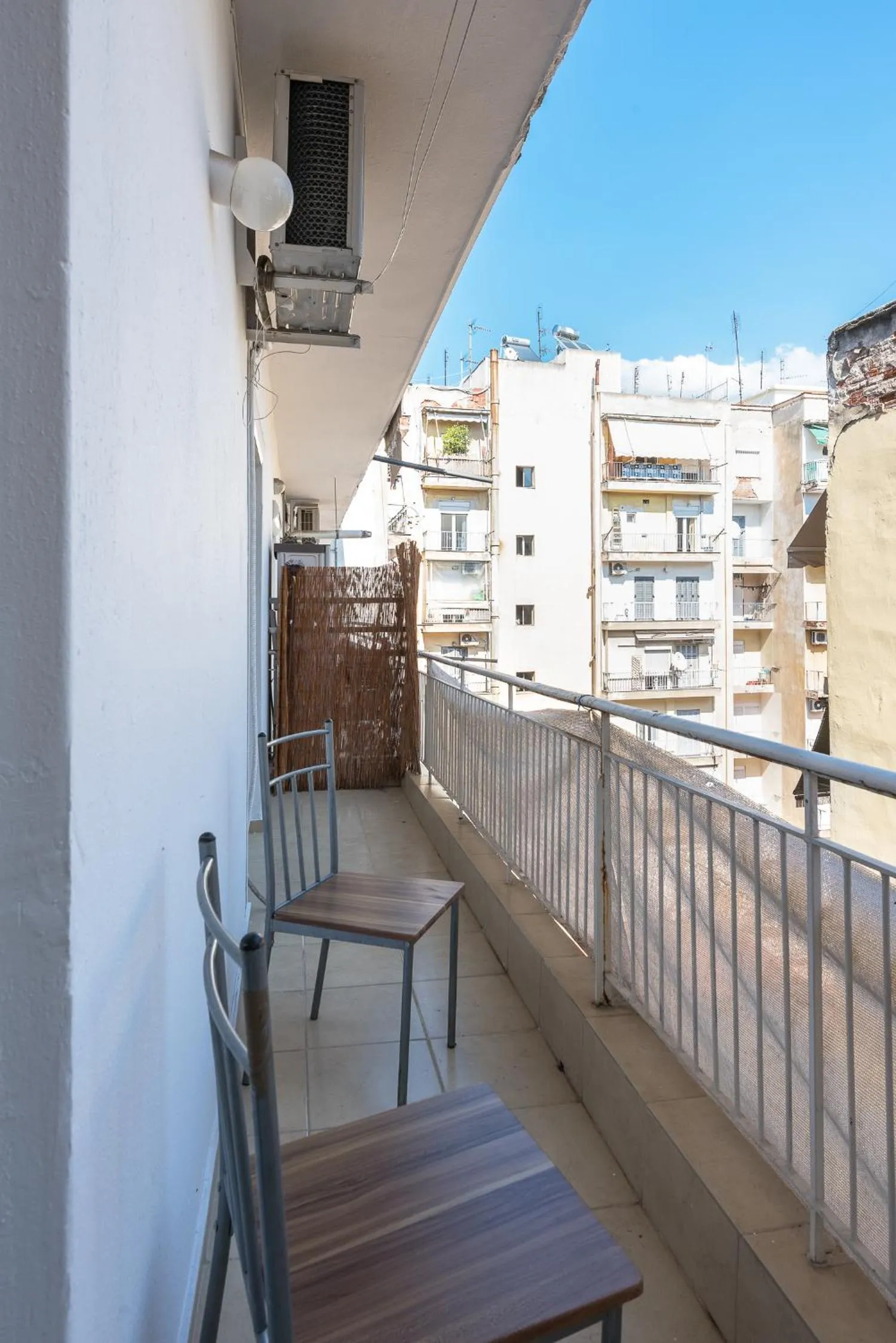 Balcony/Terrace in 93, Nilie Hospitality MGMT