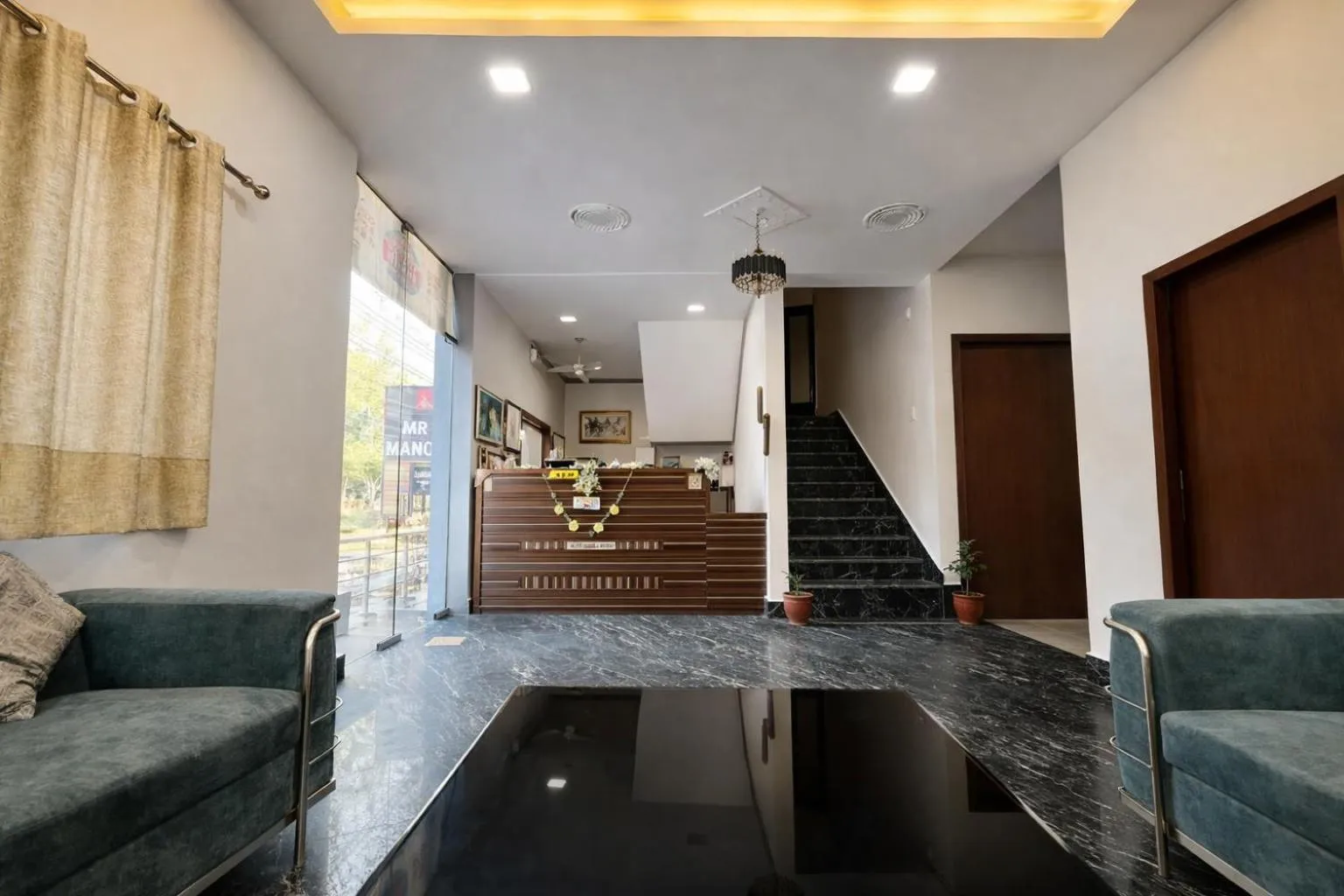 Lobby or reception in Murli Manohar Palace