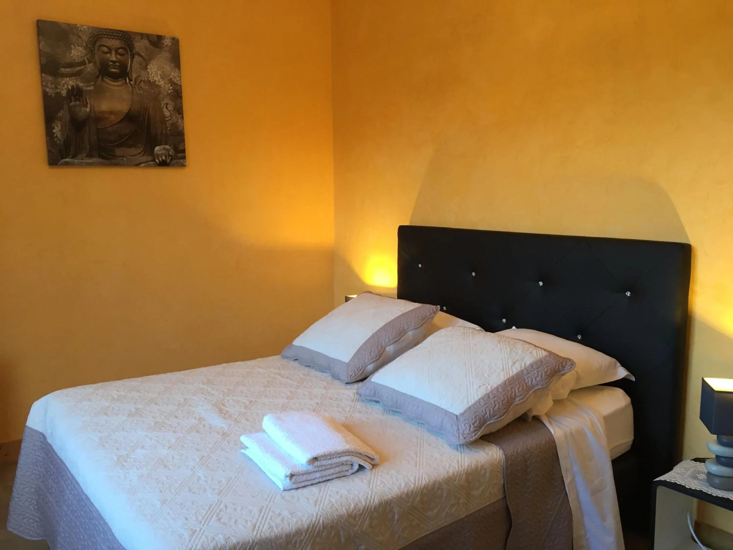 Bedroom, Bed in Chambres D'hôtes du Plessis