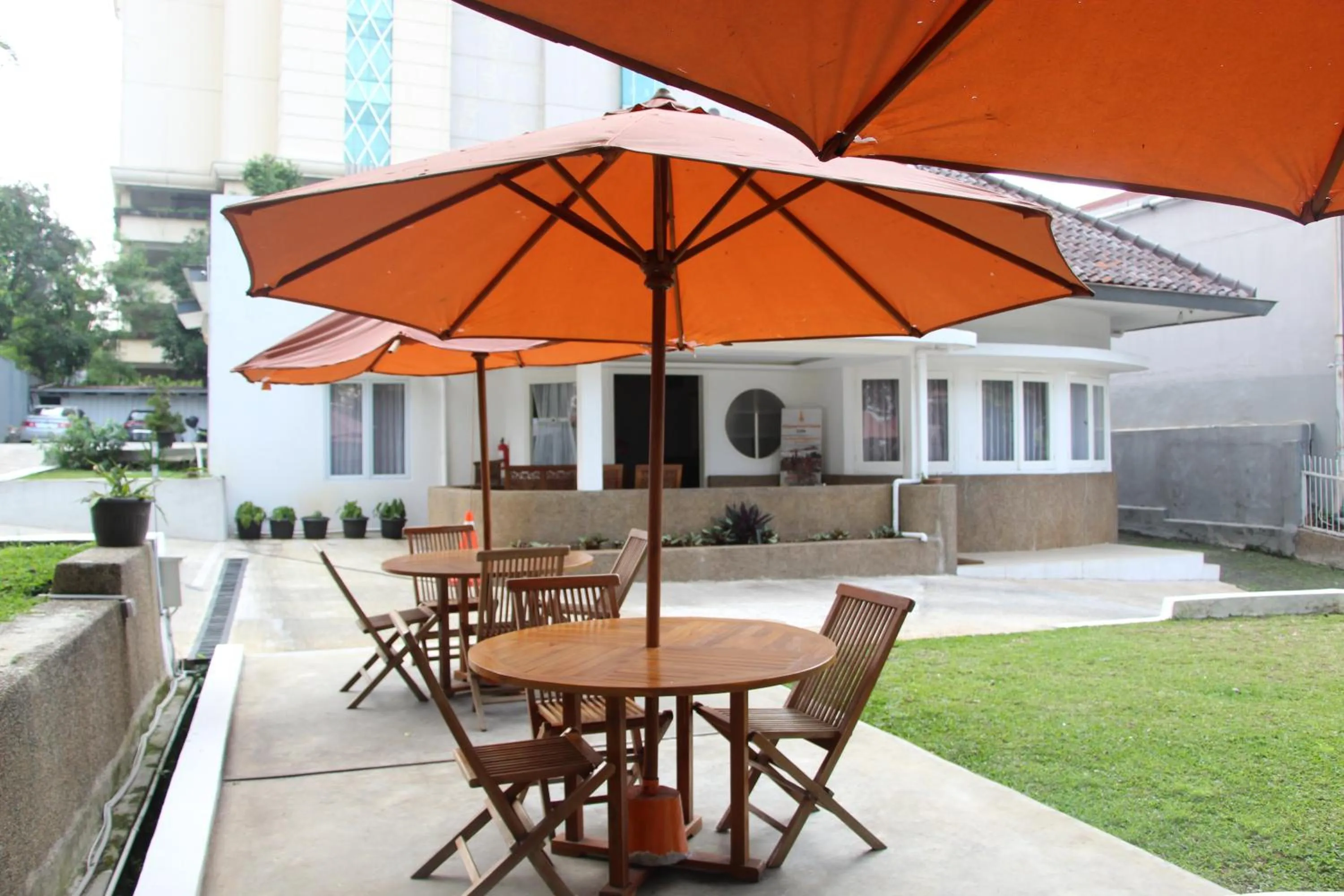 Restaurant/places to eat in Salak Boutique Hotel Managed by Salak Hospitality