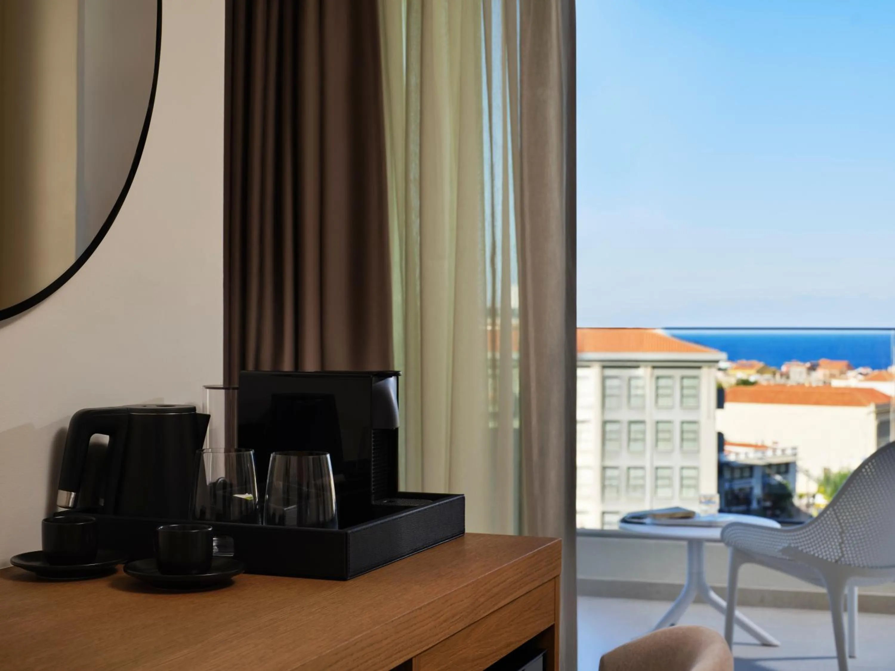 Coffee/tea facilities in Hilton Garden Inn Chania City