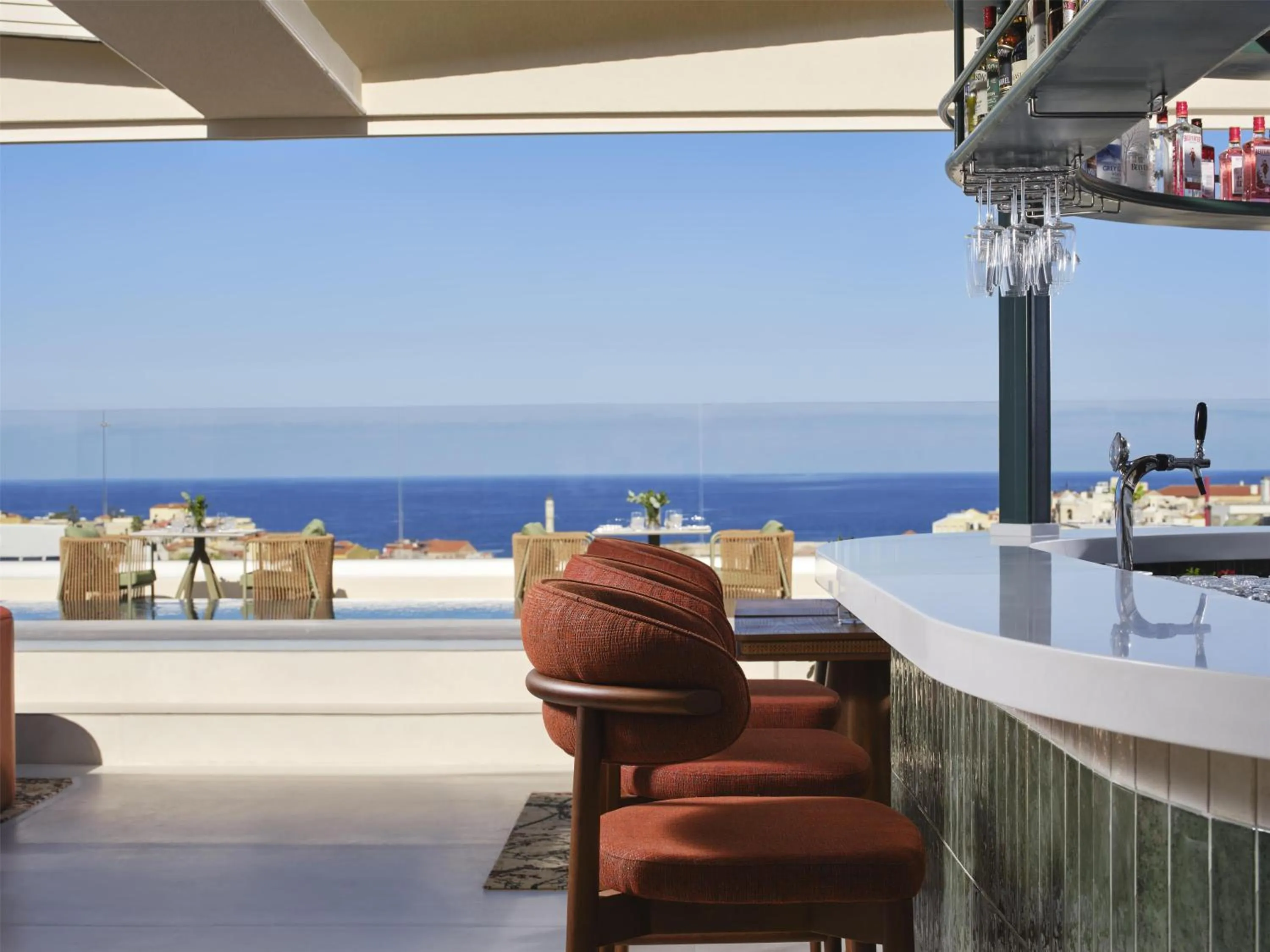 Lounge or bar in Hilton Garden Inn Chania City