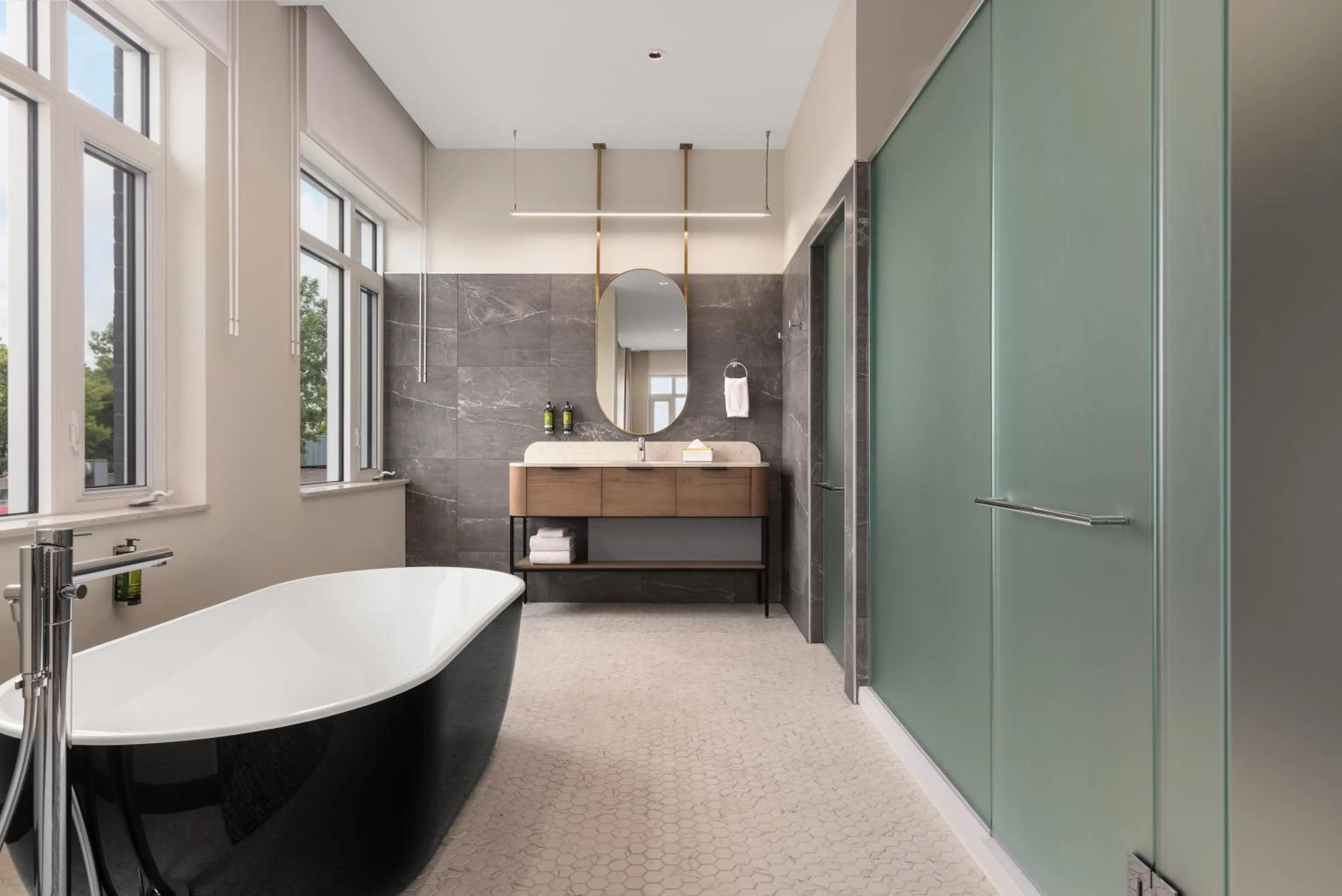 Bathroom in Hotel Railwayparc Montreal, Tapestry Collection By Hilton