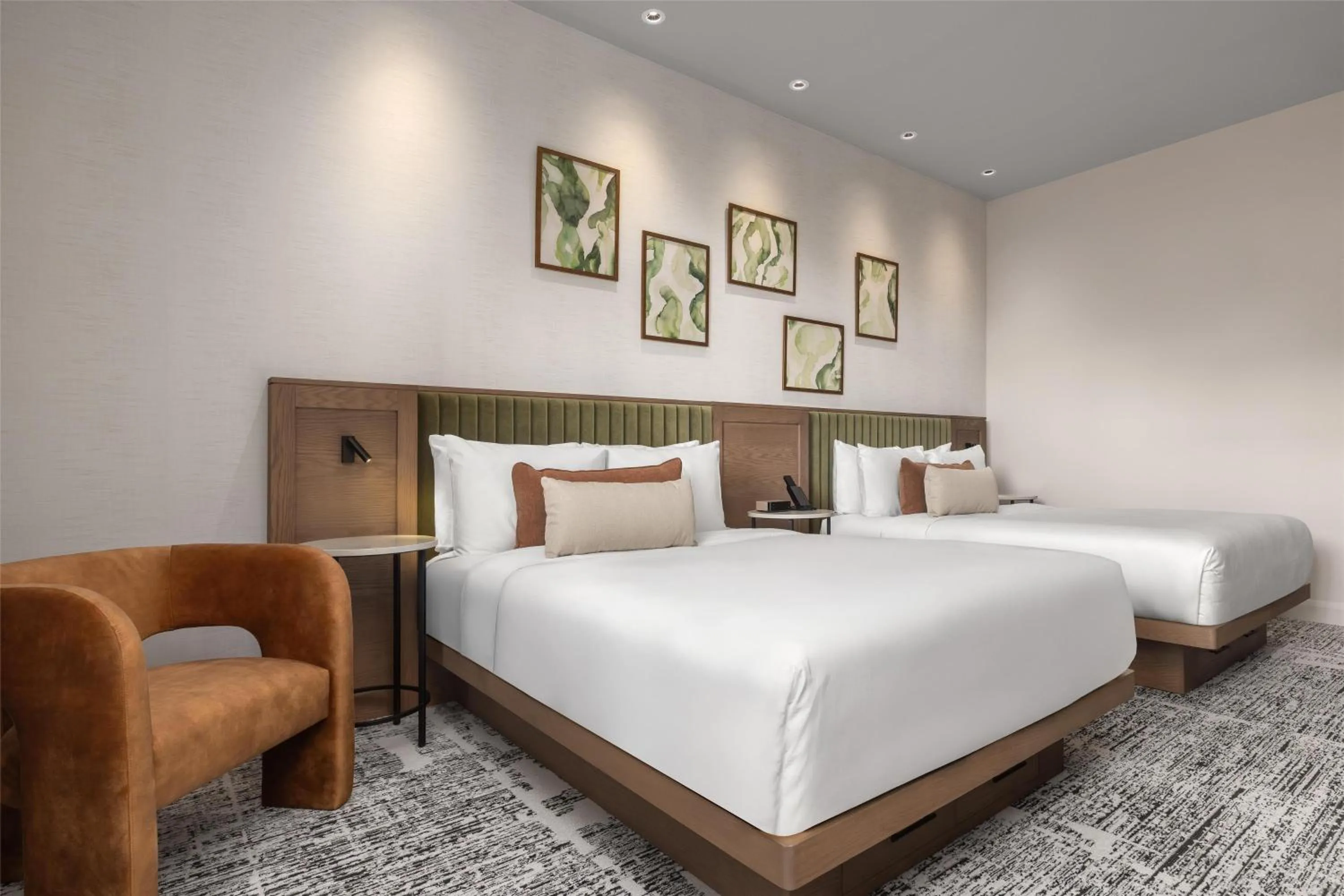 Bed in Hotel Railwayparc Montreal, Tapestry Collection By Hilton