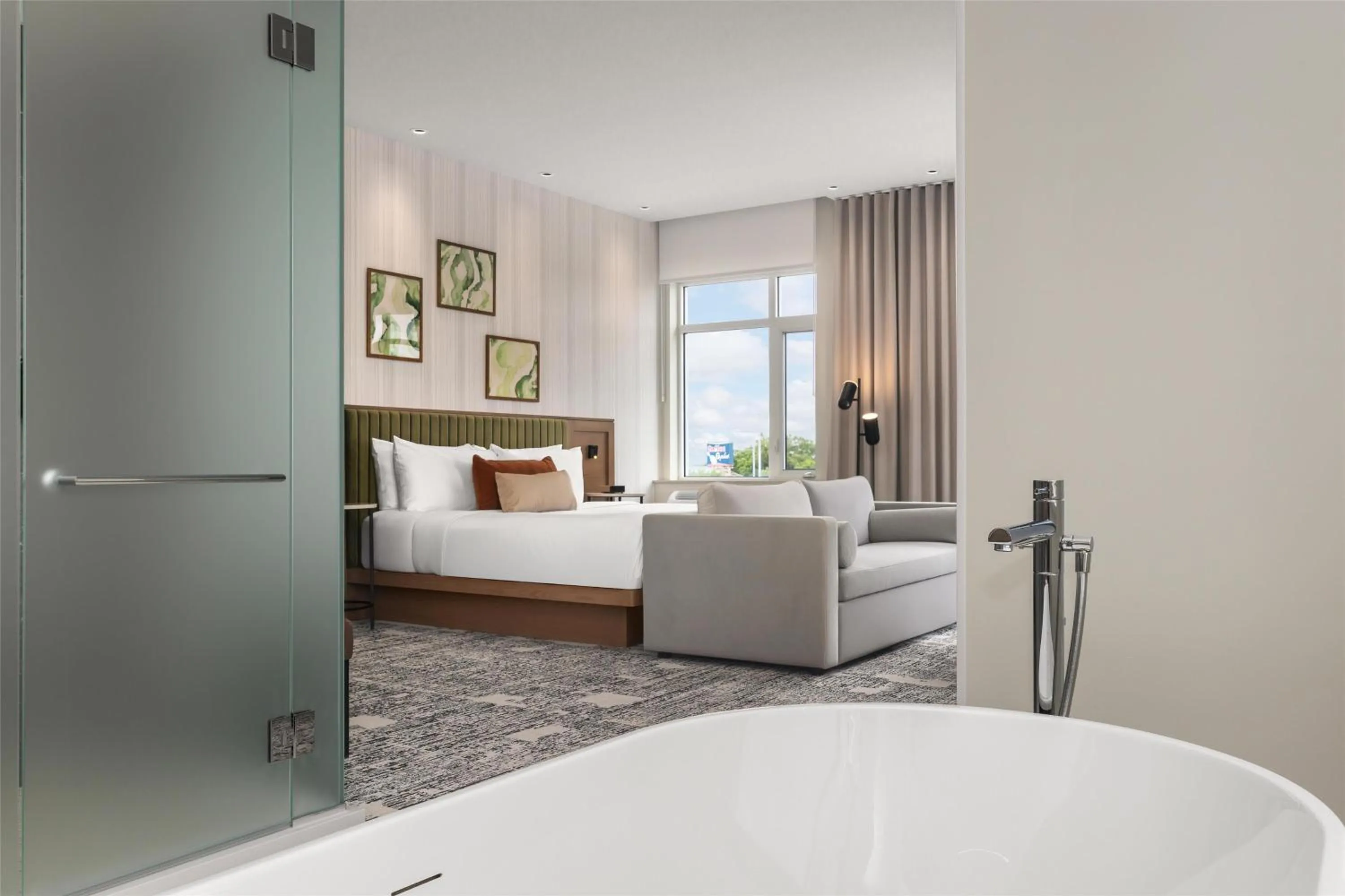 Bed in Hotel Railwayparc Montreal, Tapestry Collection By Hilton