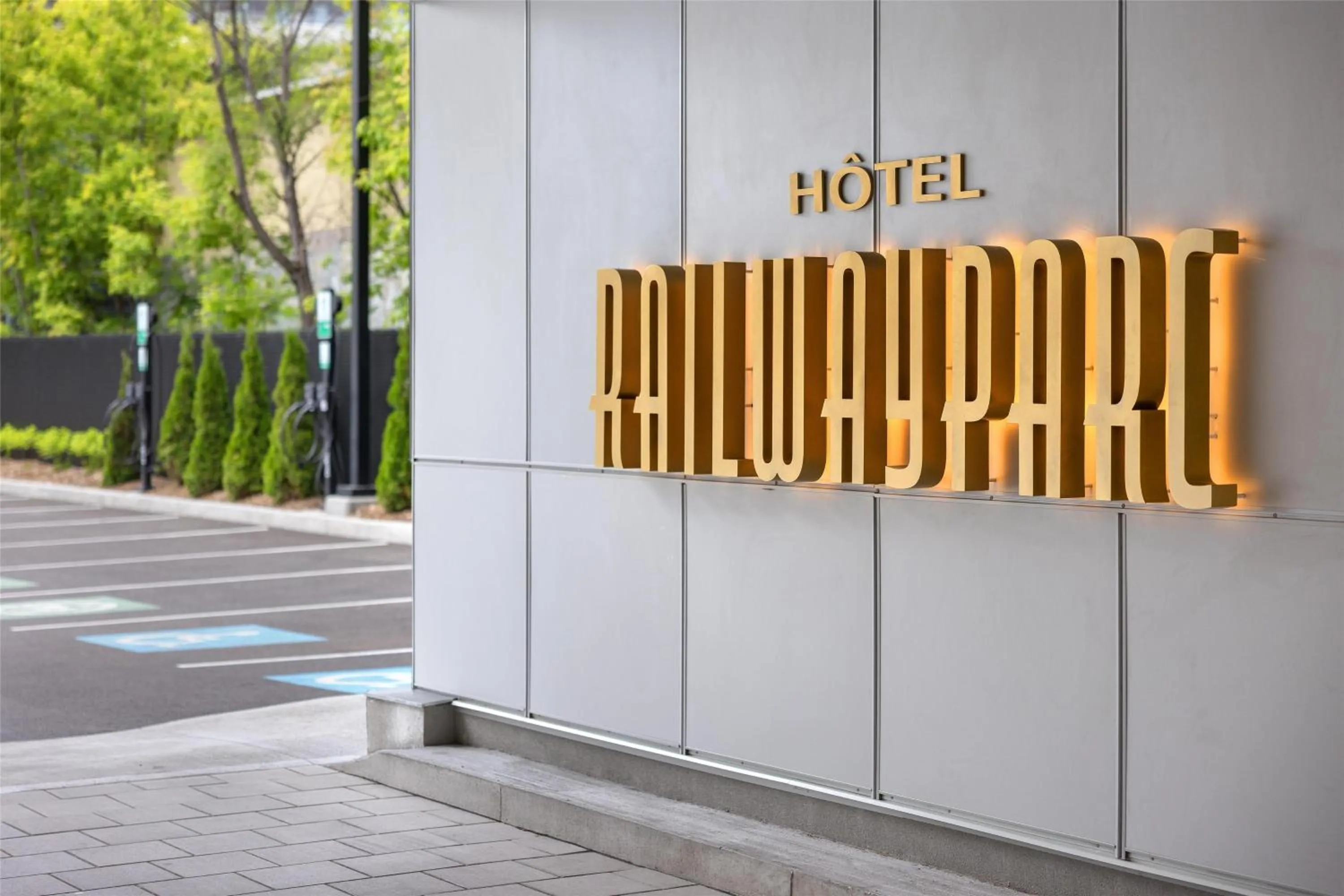 Property building in Hotel Railwayparc Montreal, Tapestry Collection By Hilton