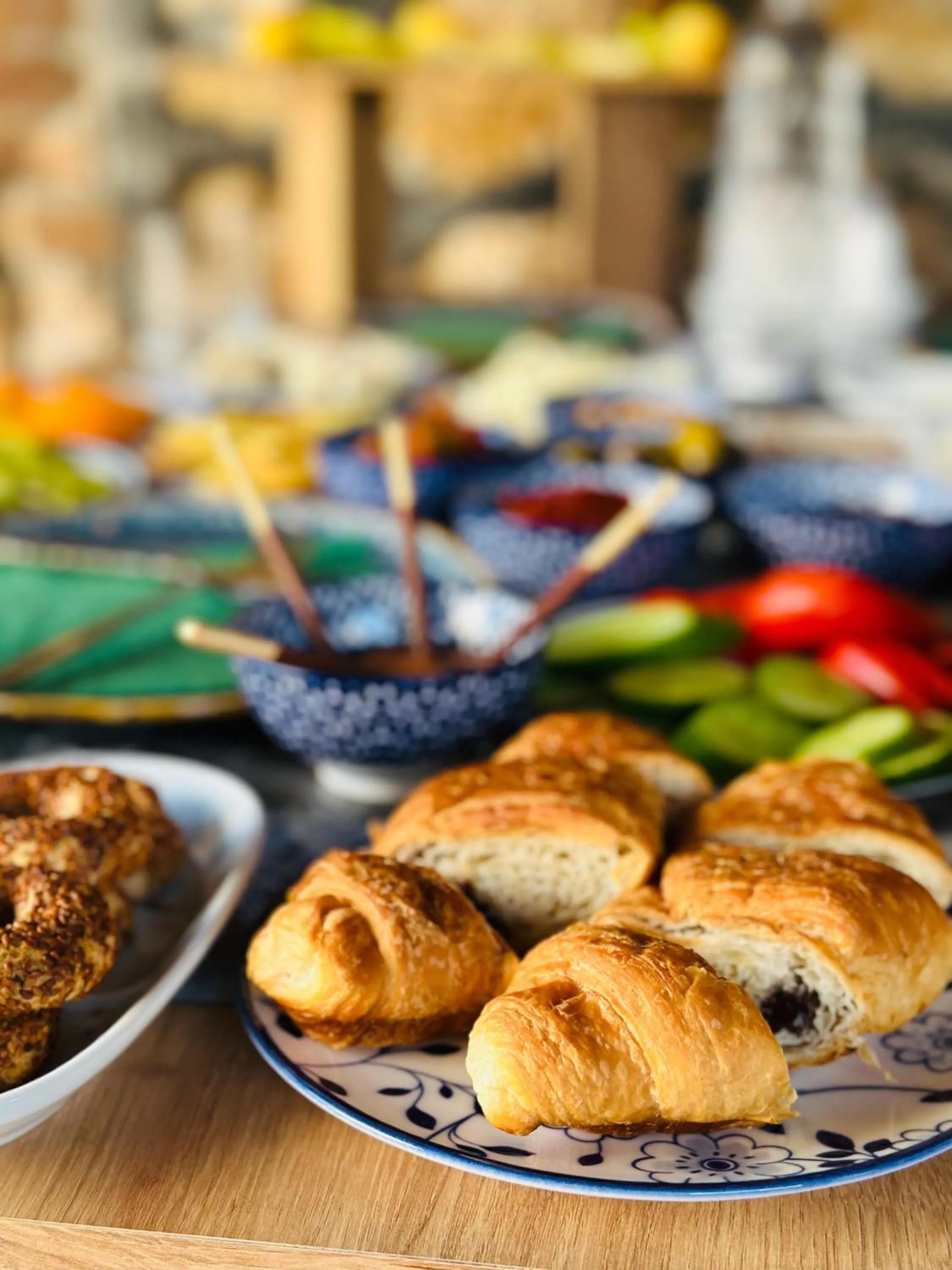 Breakfast in Tikir House