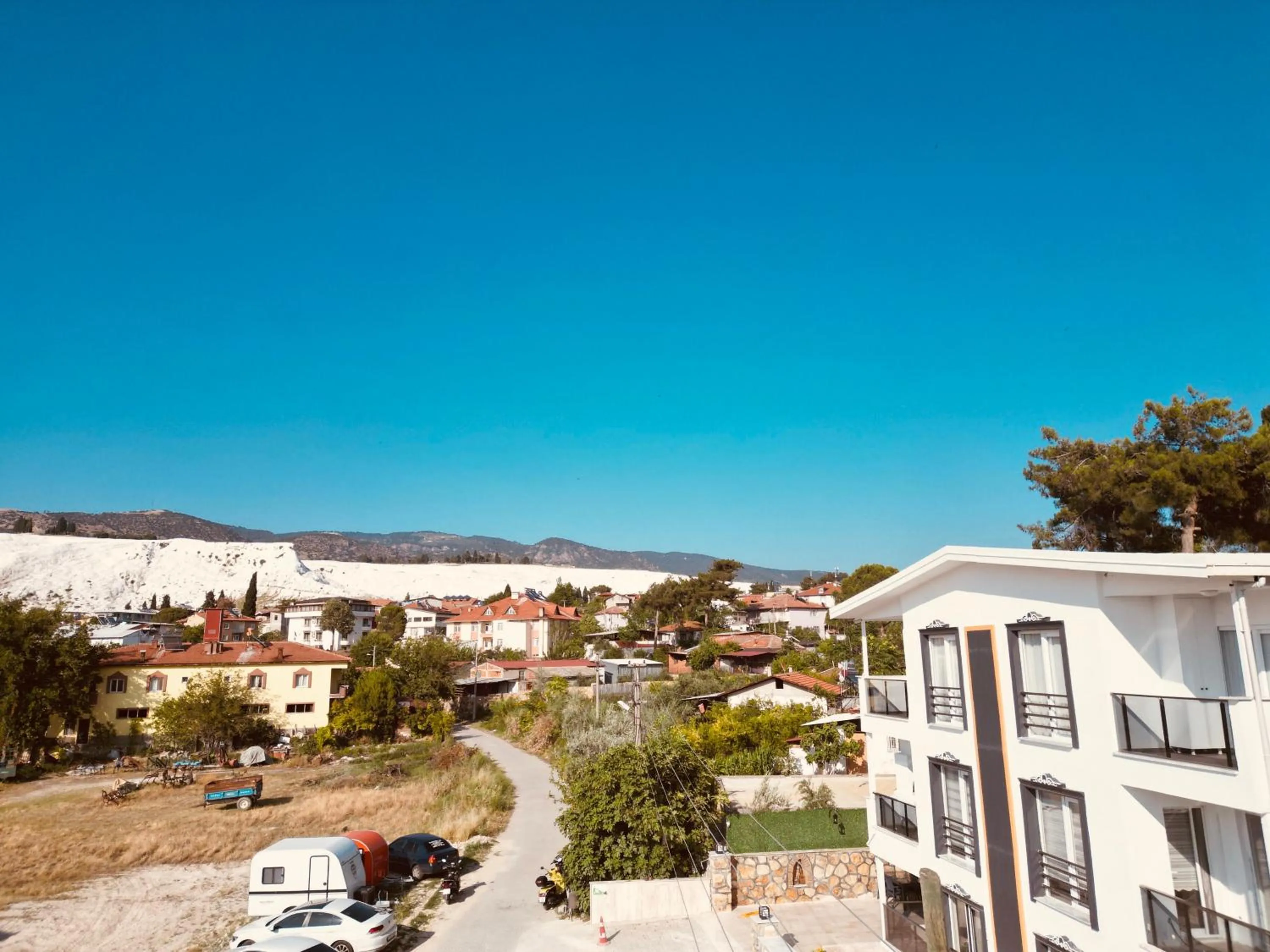 Property building in Tikir House