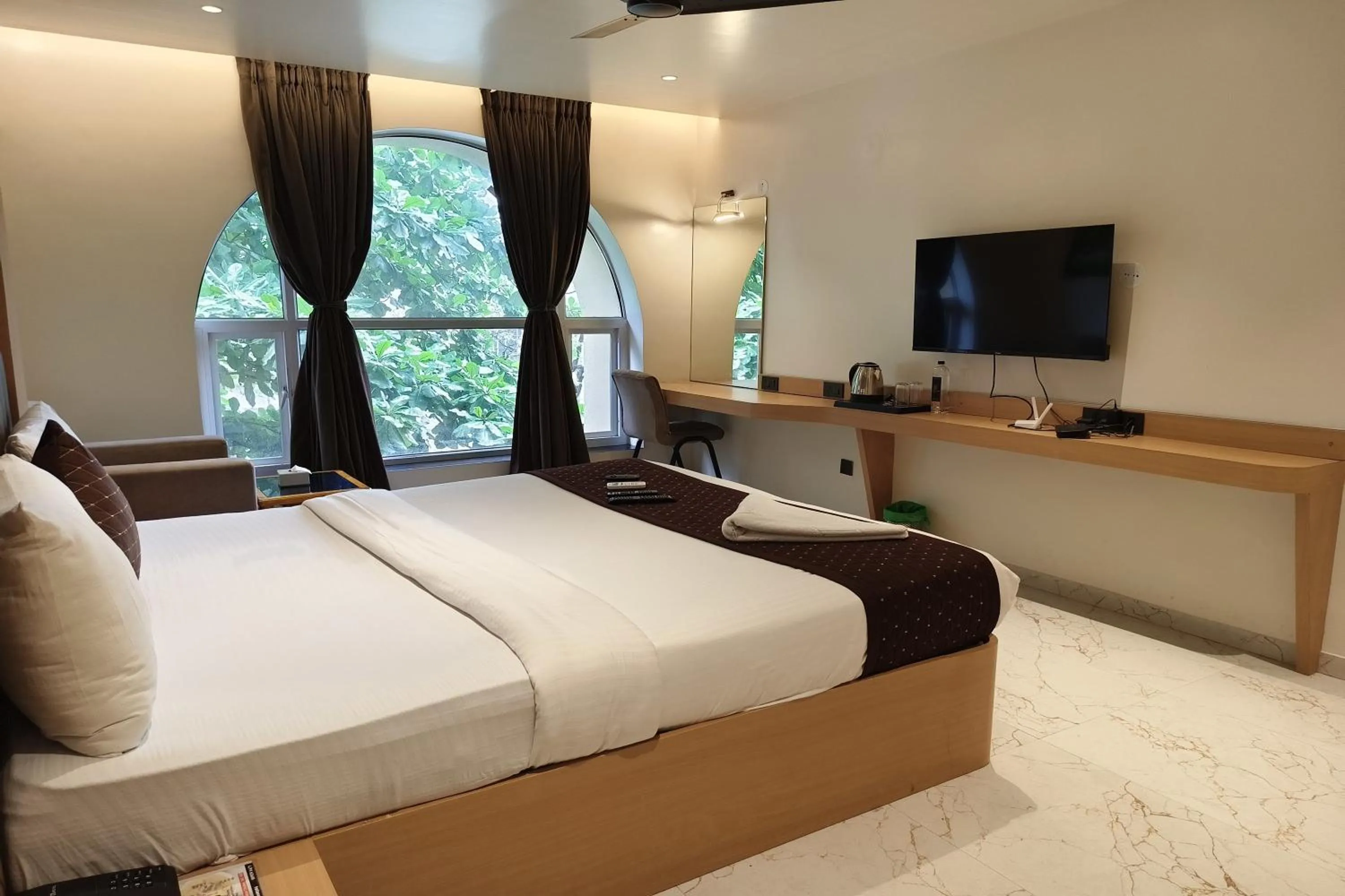 Bed in The Golden Arc