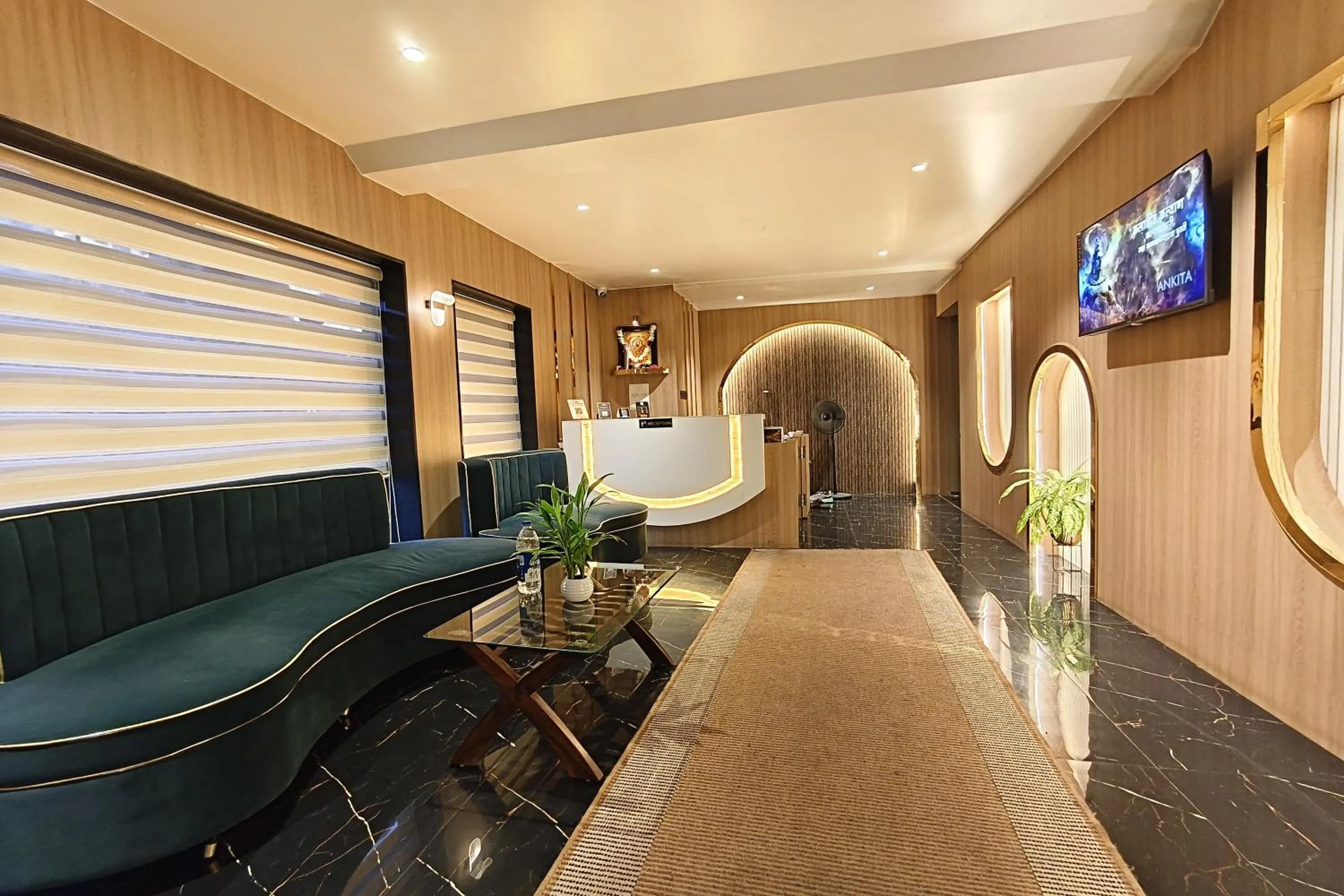 Lobby or reception in The Golden Arc