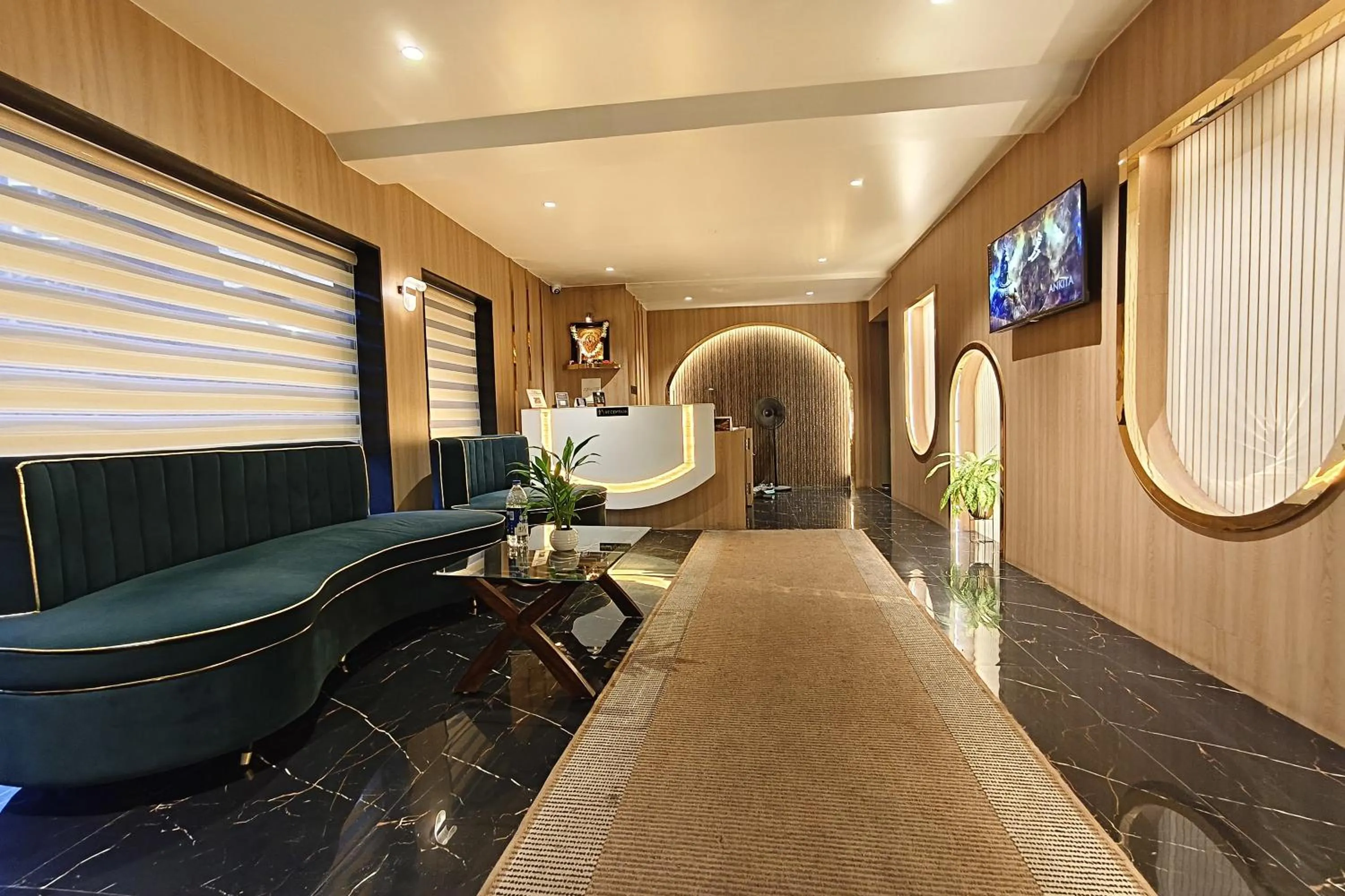 Lobby or reception in The Golden Arc