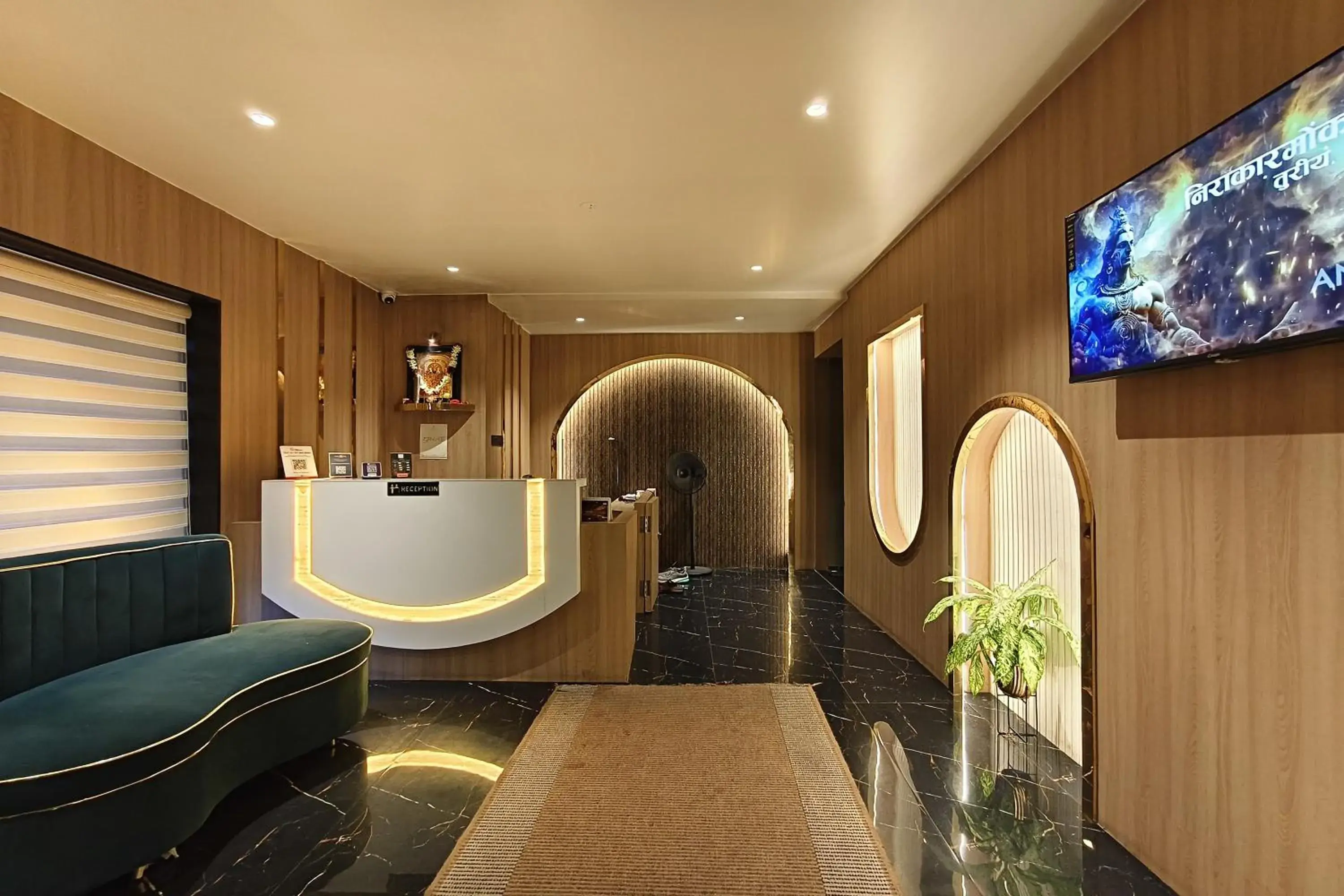 Lobby or reception in The Golden Arc Lobby or reception in The Golden Arc