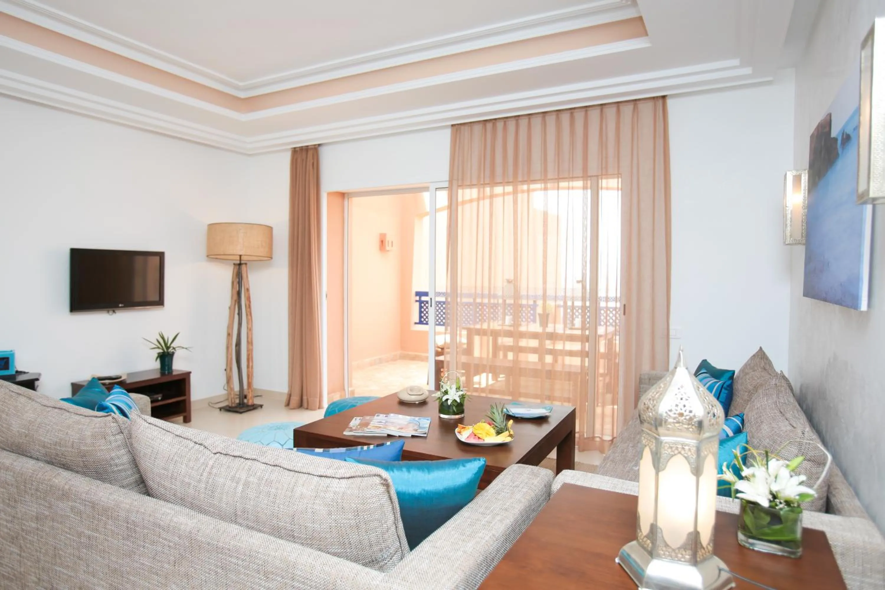 Day in Apparthotel Eden Beach