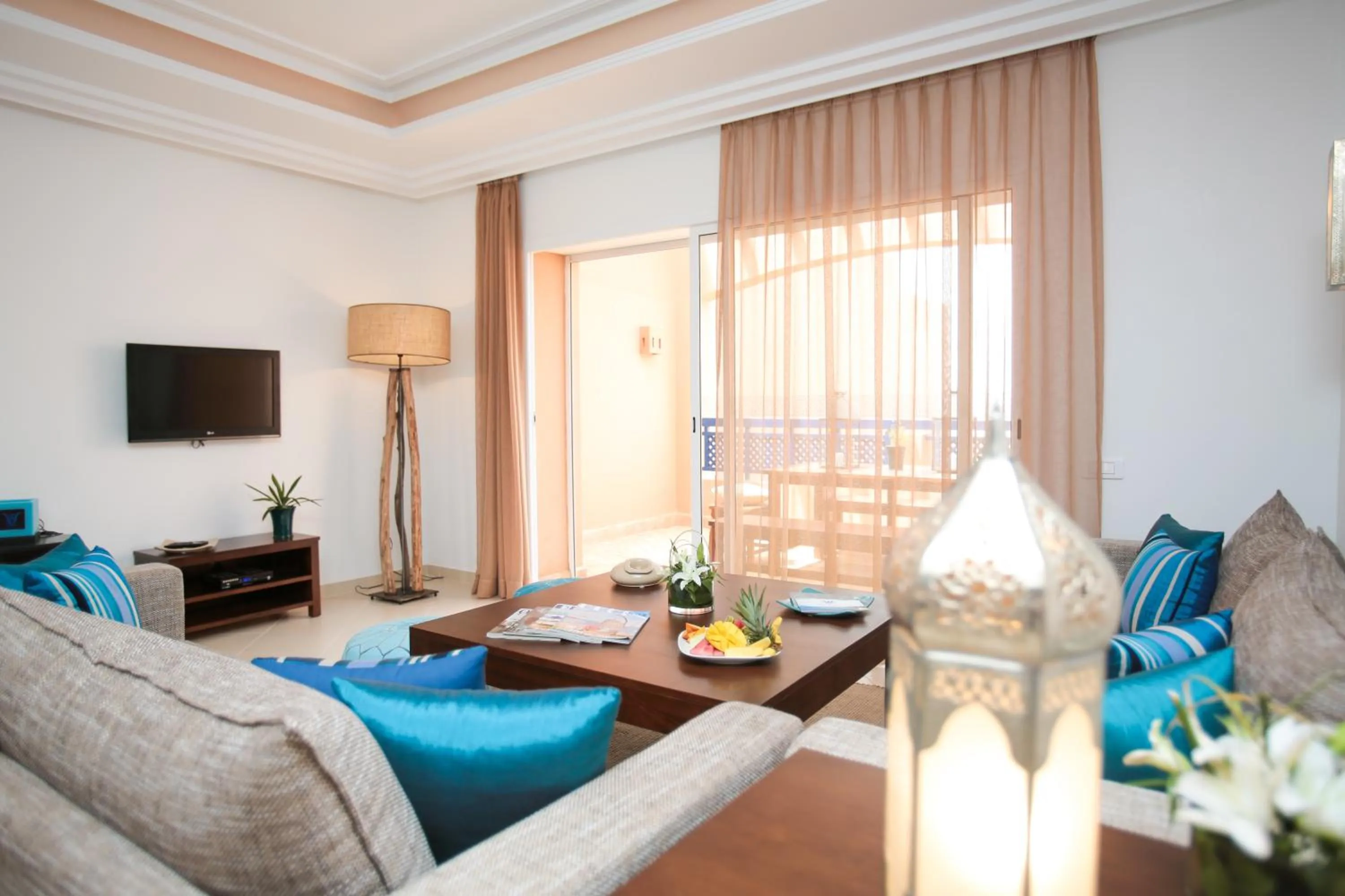 Day in Apparthotel Eden Beach