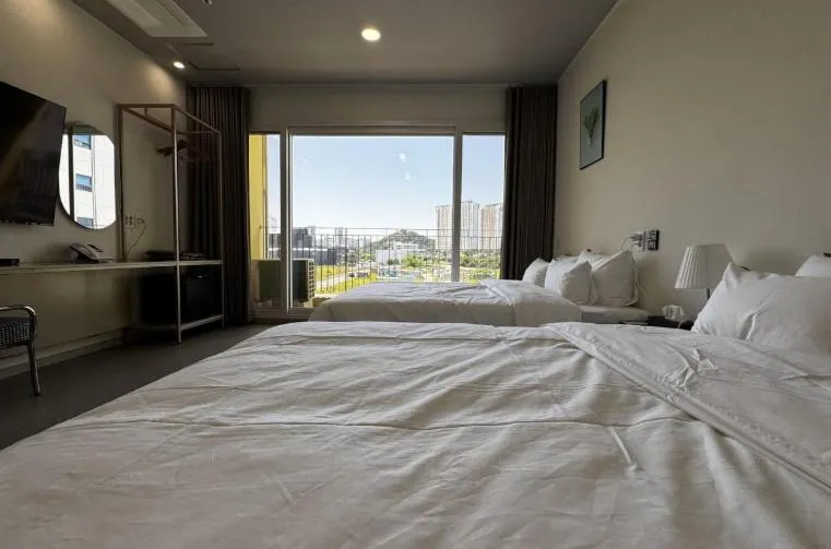 City view, Bed in Centum Hotel Mokpo Namak branch