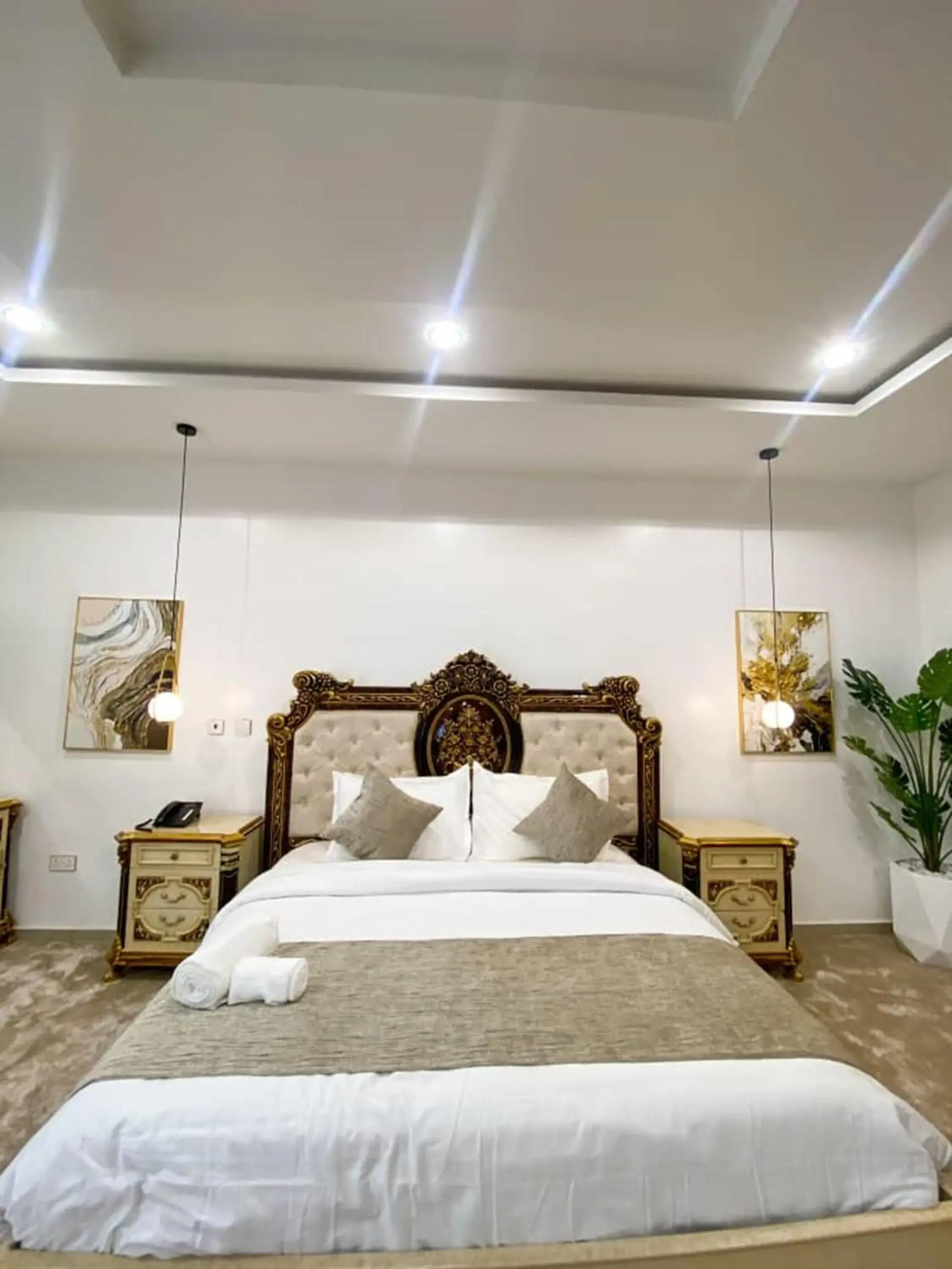 Bed in UrbanEdge Hotel Bed in UrbanEdge Hotel