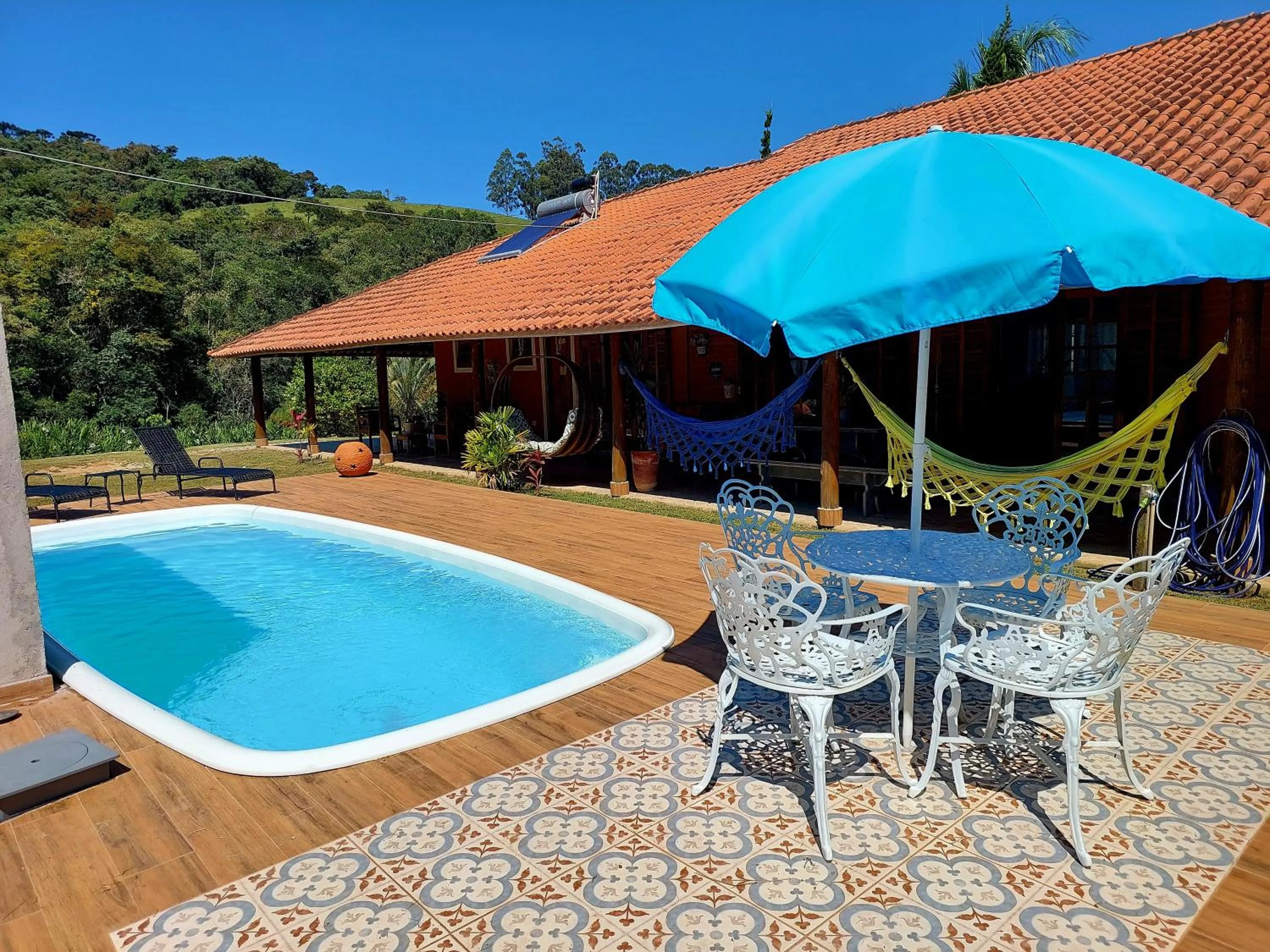 Swimming pool in Toca - Bairro Serrano