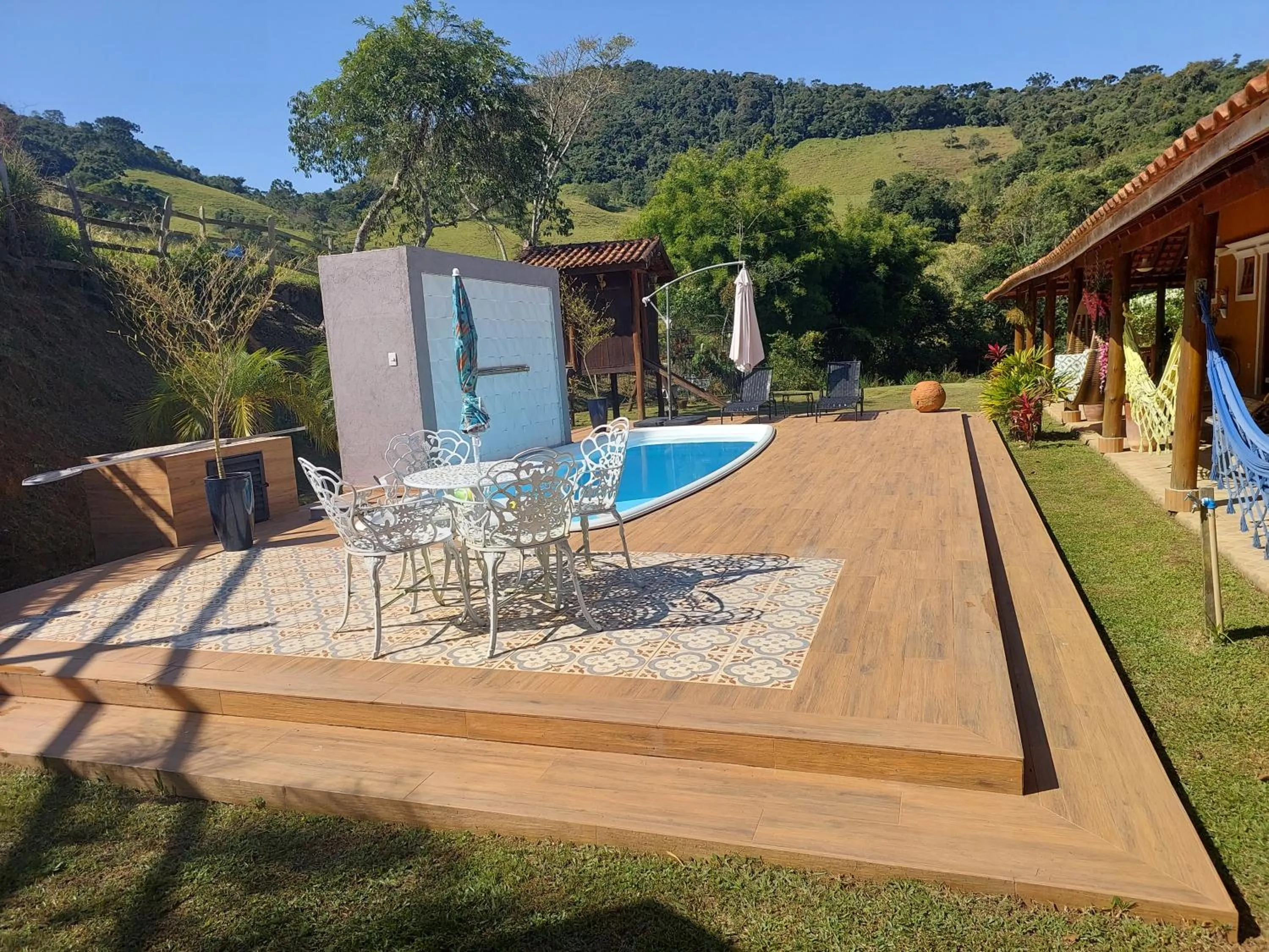 Toca - Bairro Serrano