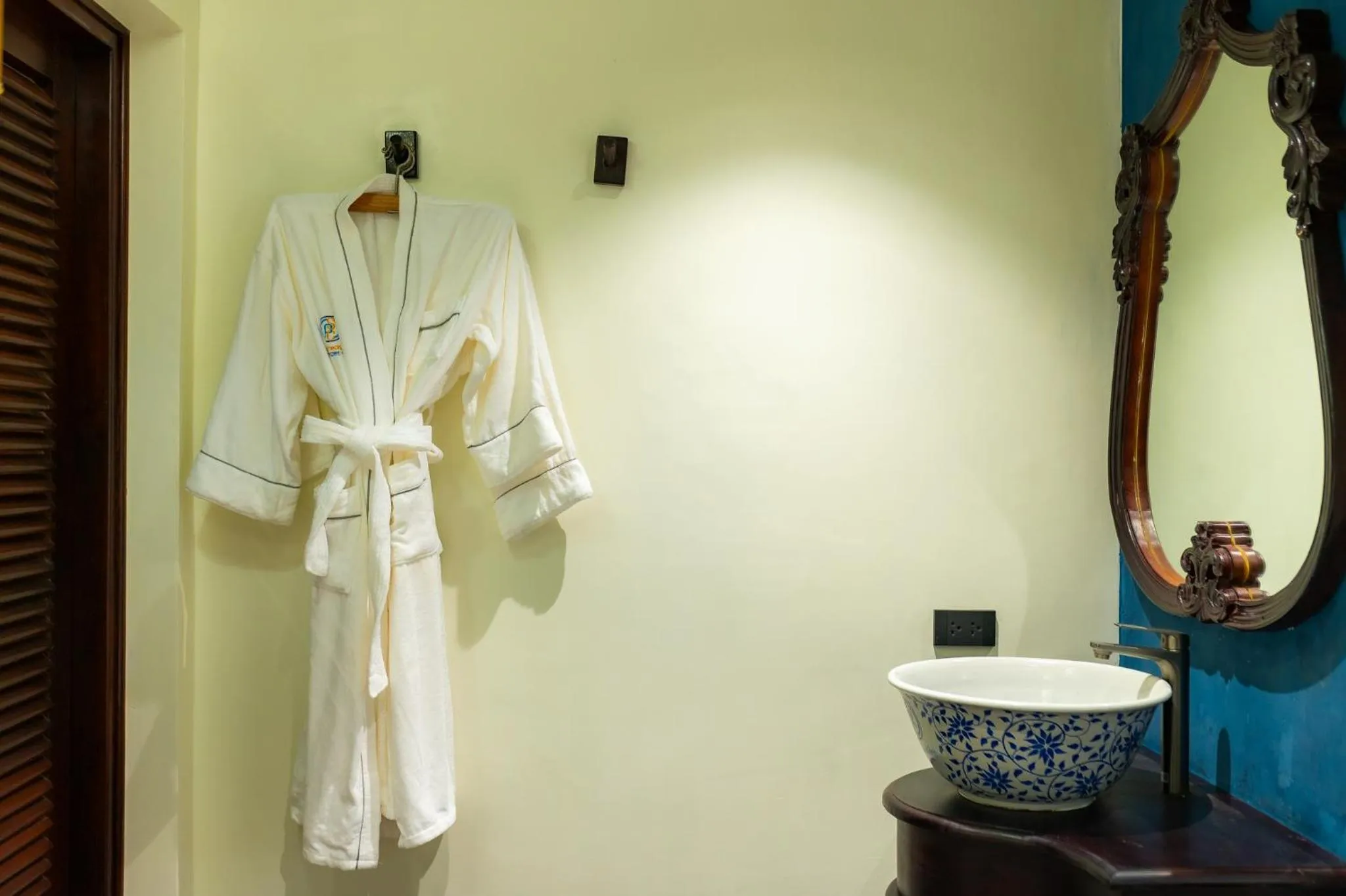 Bathroom in Sengphachanh Heritage Boutique