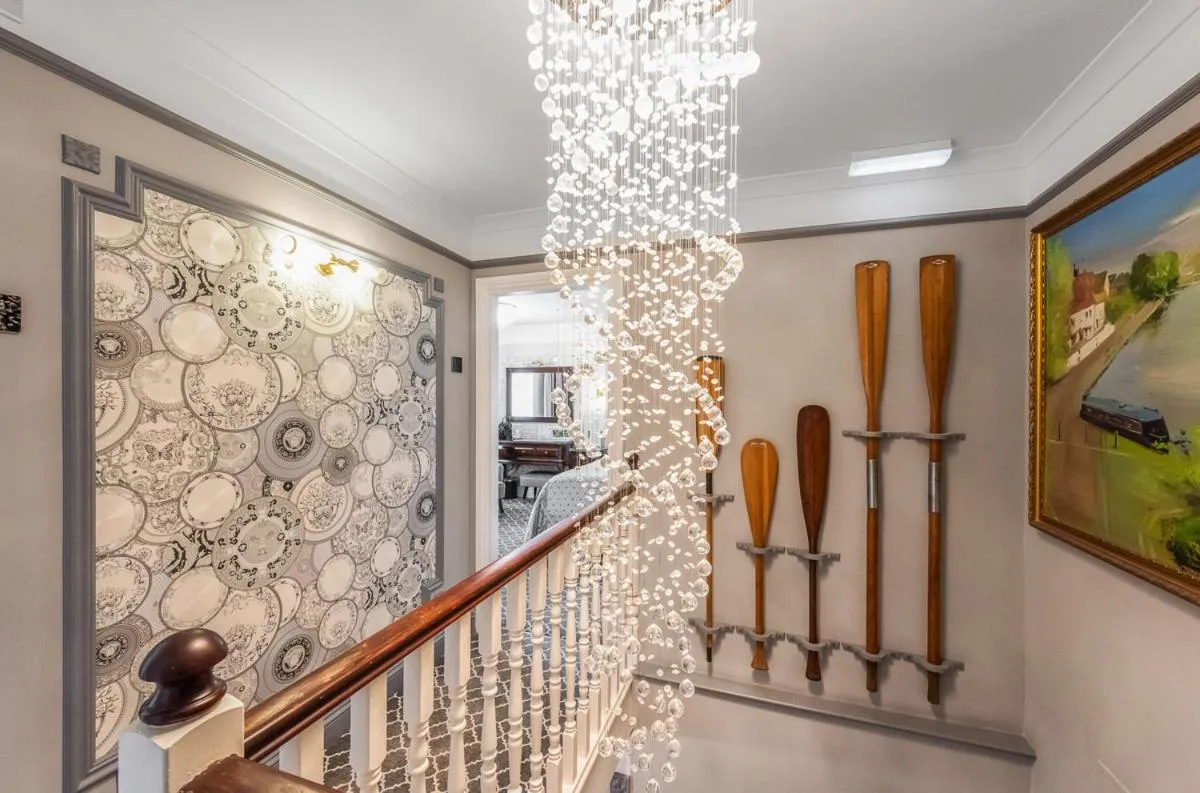 Property building in Riverside Inn