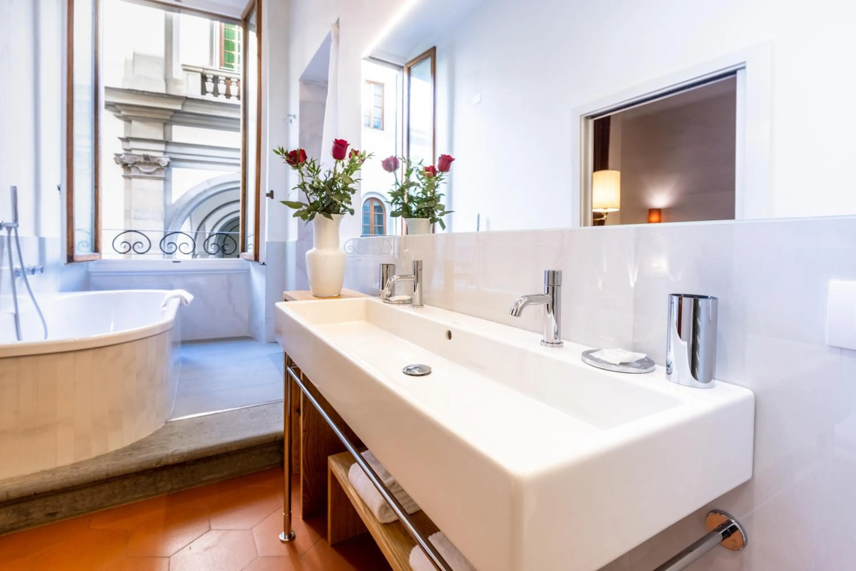 Bathroom in La Casa del Ghiberti B&B