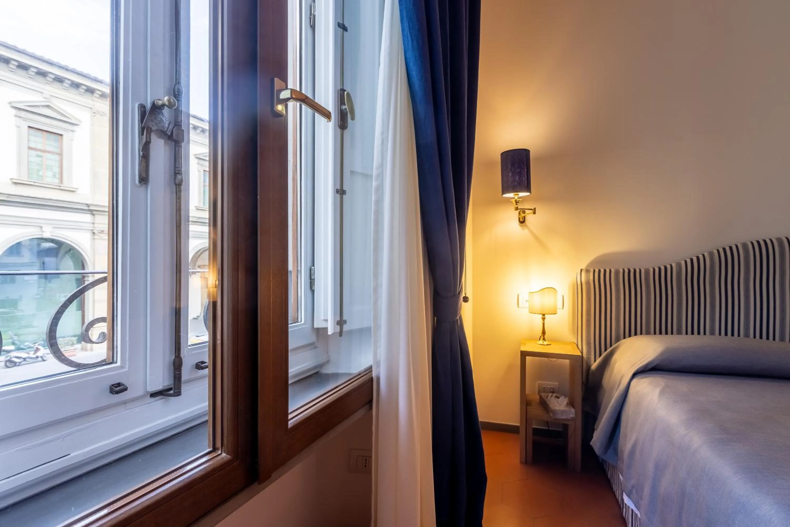 Bed in La Casa del Ghiberti B&B