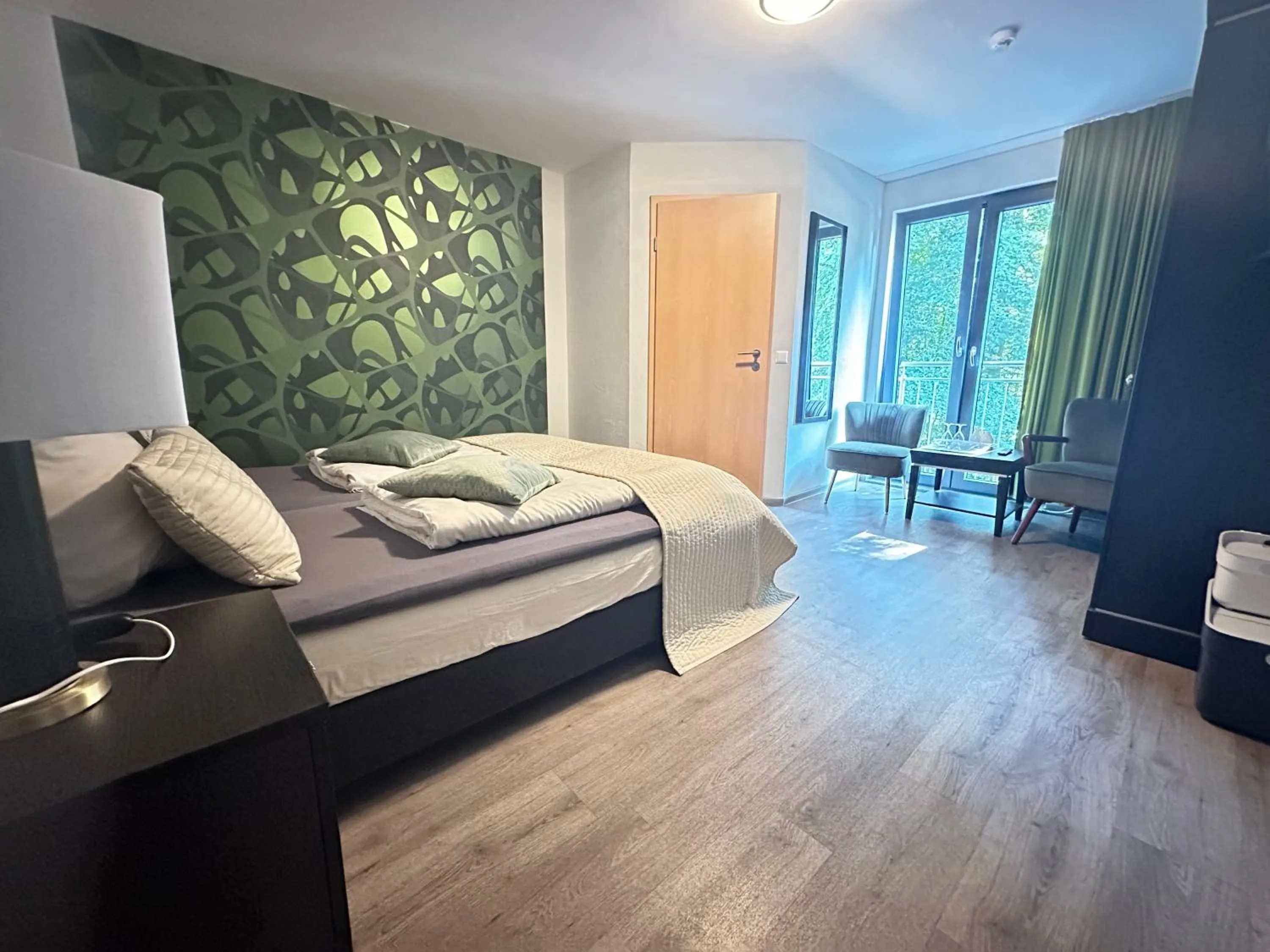 Photo of the whole room, Bed in Nella Parkhotel