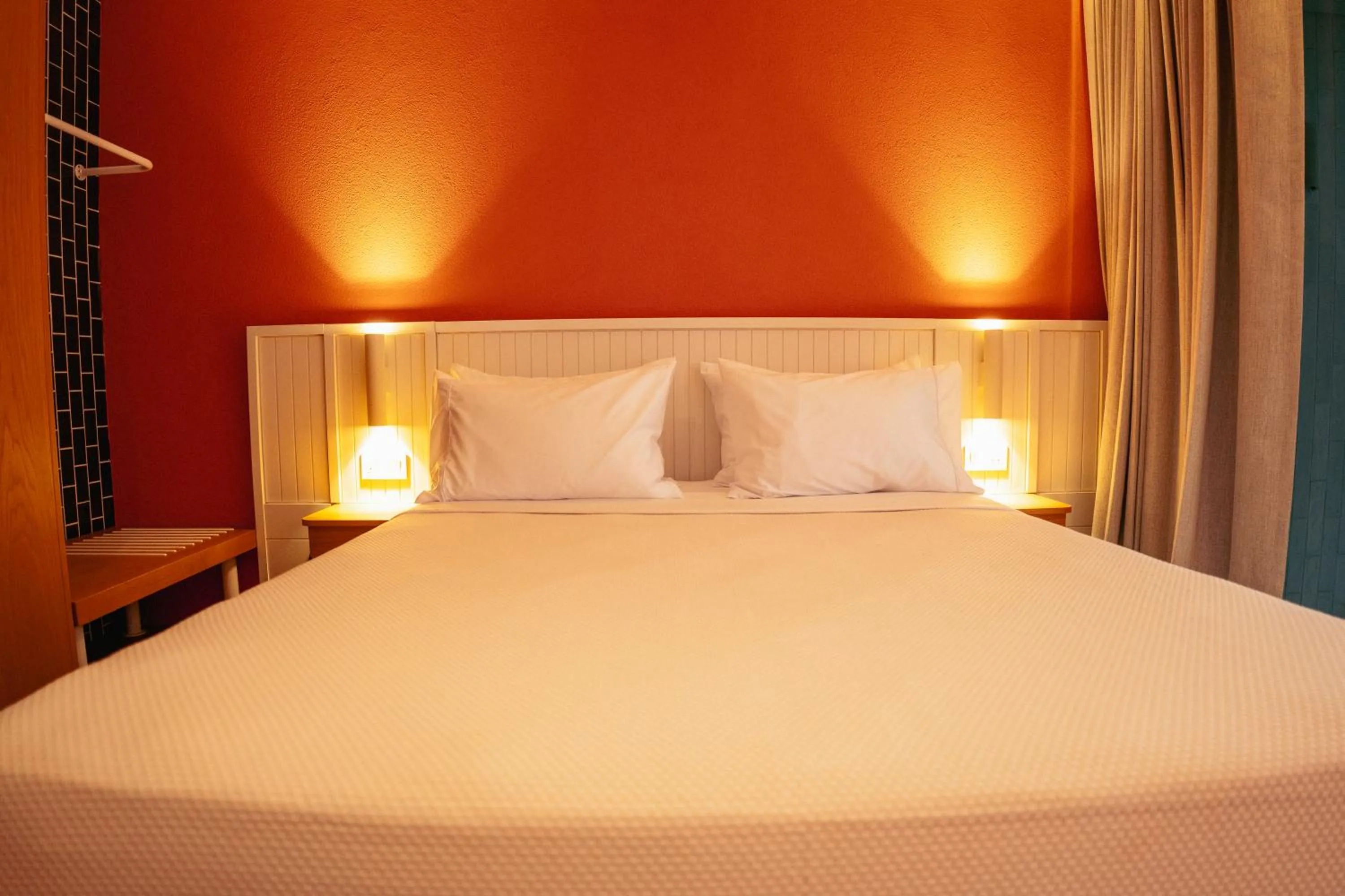 Bed in Zapadilly Tree Hotel