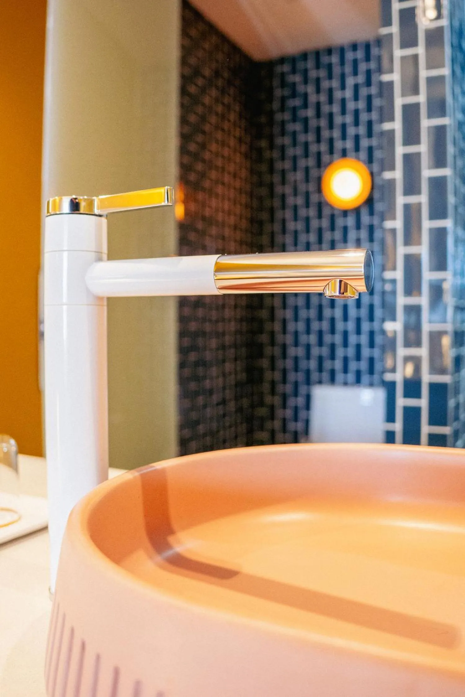 Bathroom in Zapadilly Tree Hotel