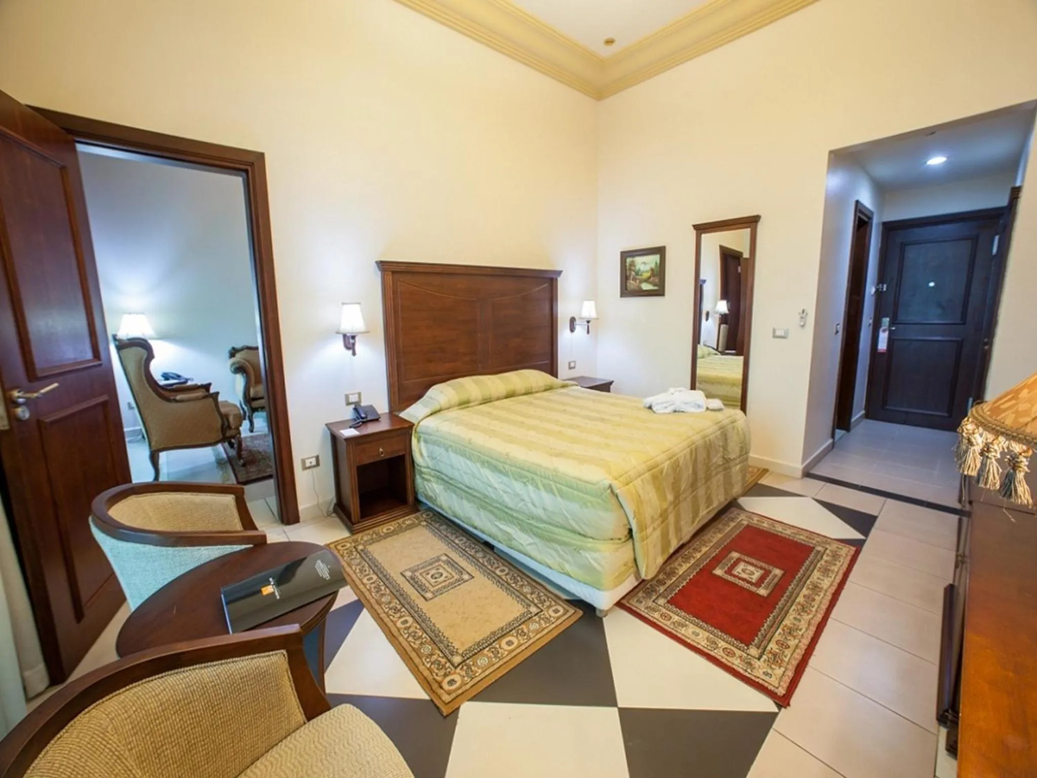 Balcony/Terrace, Bed in Atlantic Palace Hotel