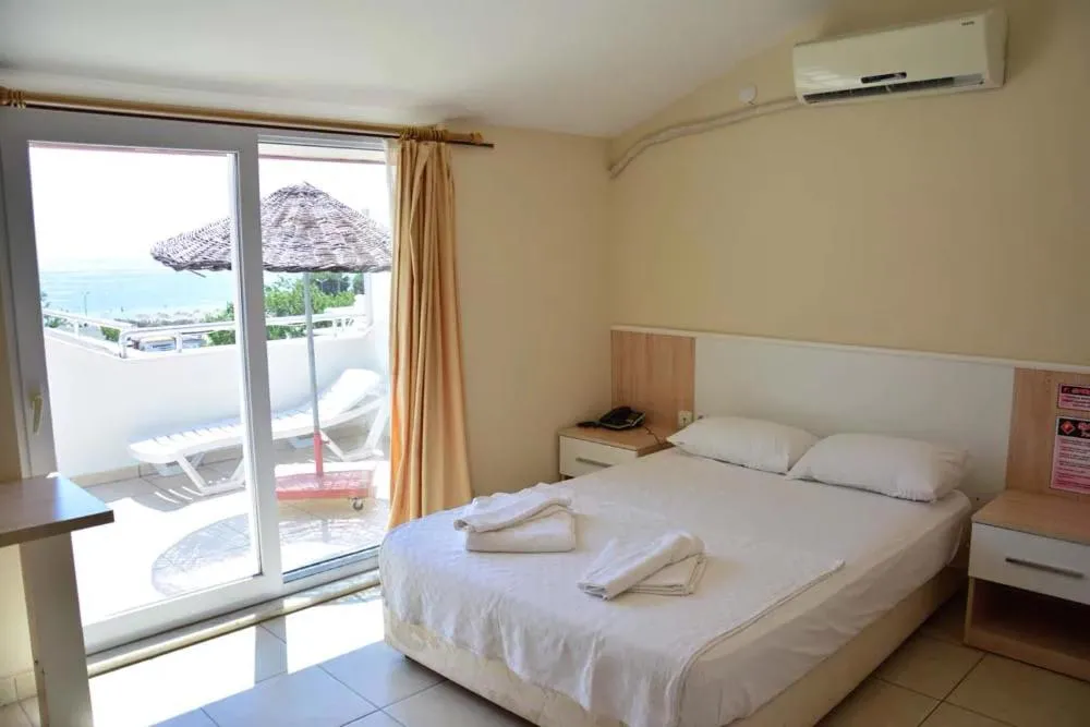 Bed in Sare Hotel