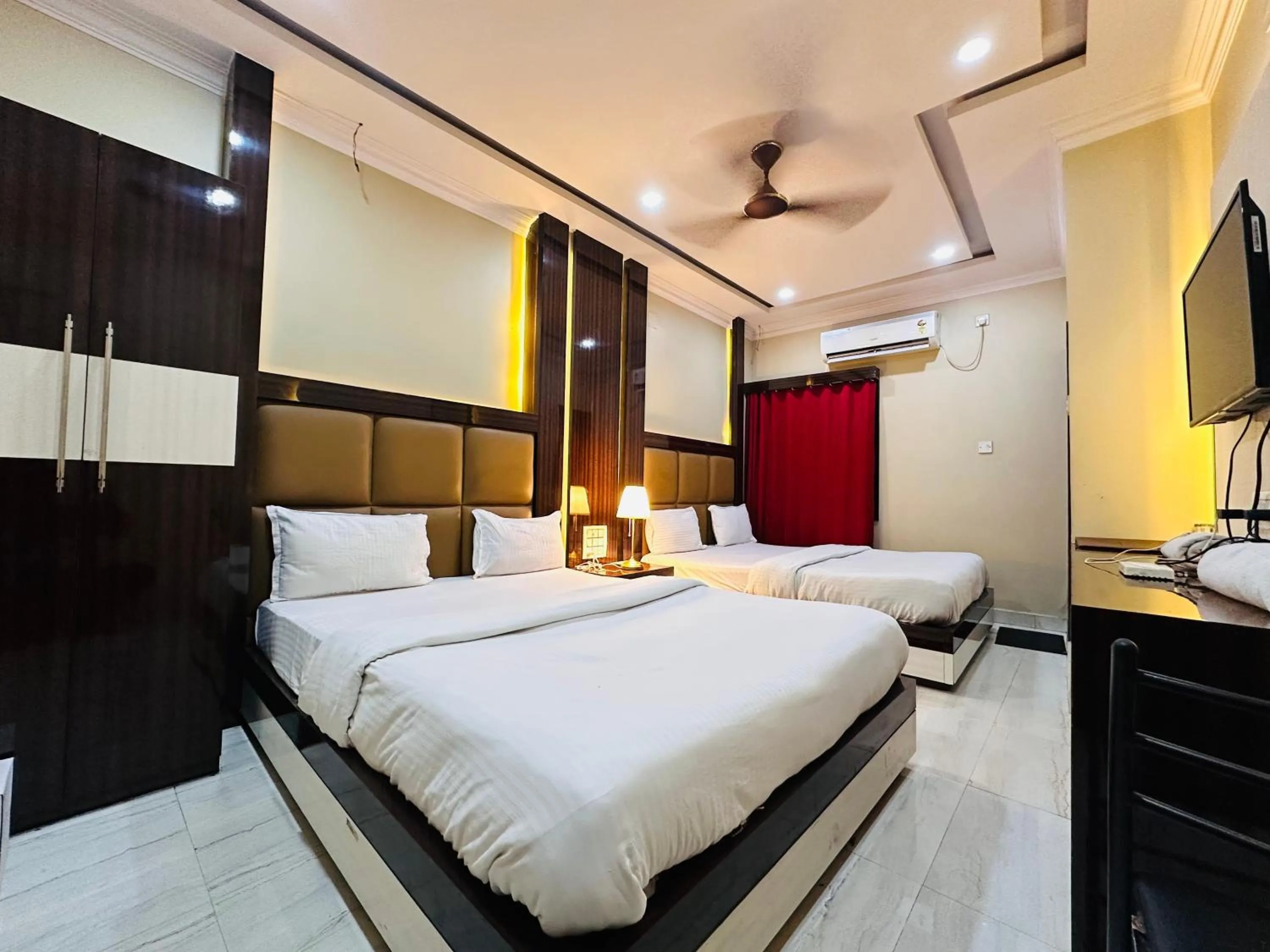 Dada's Villa Residency
