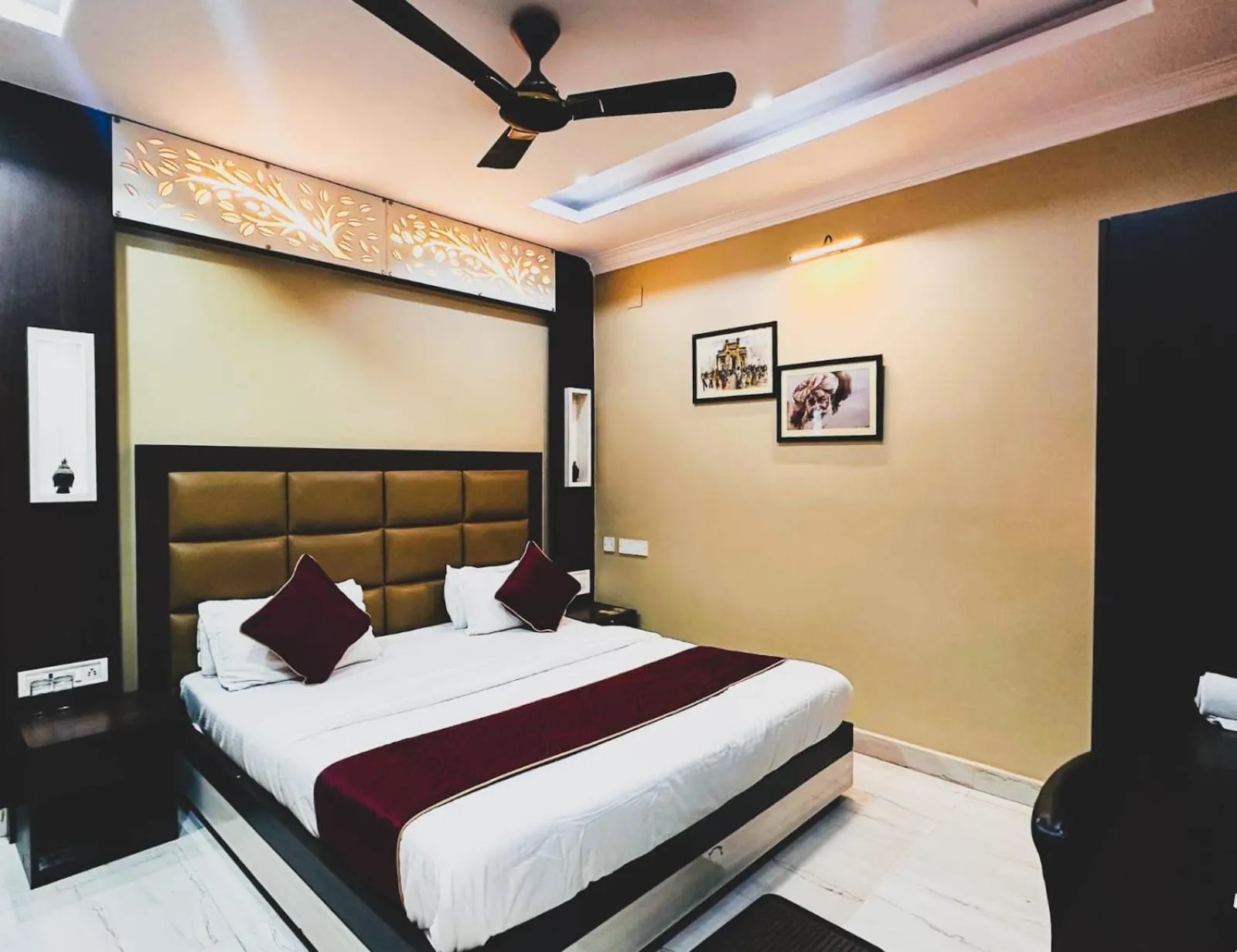 Dada's Villa Residency