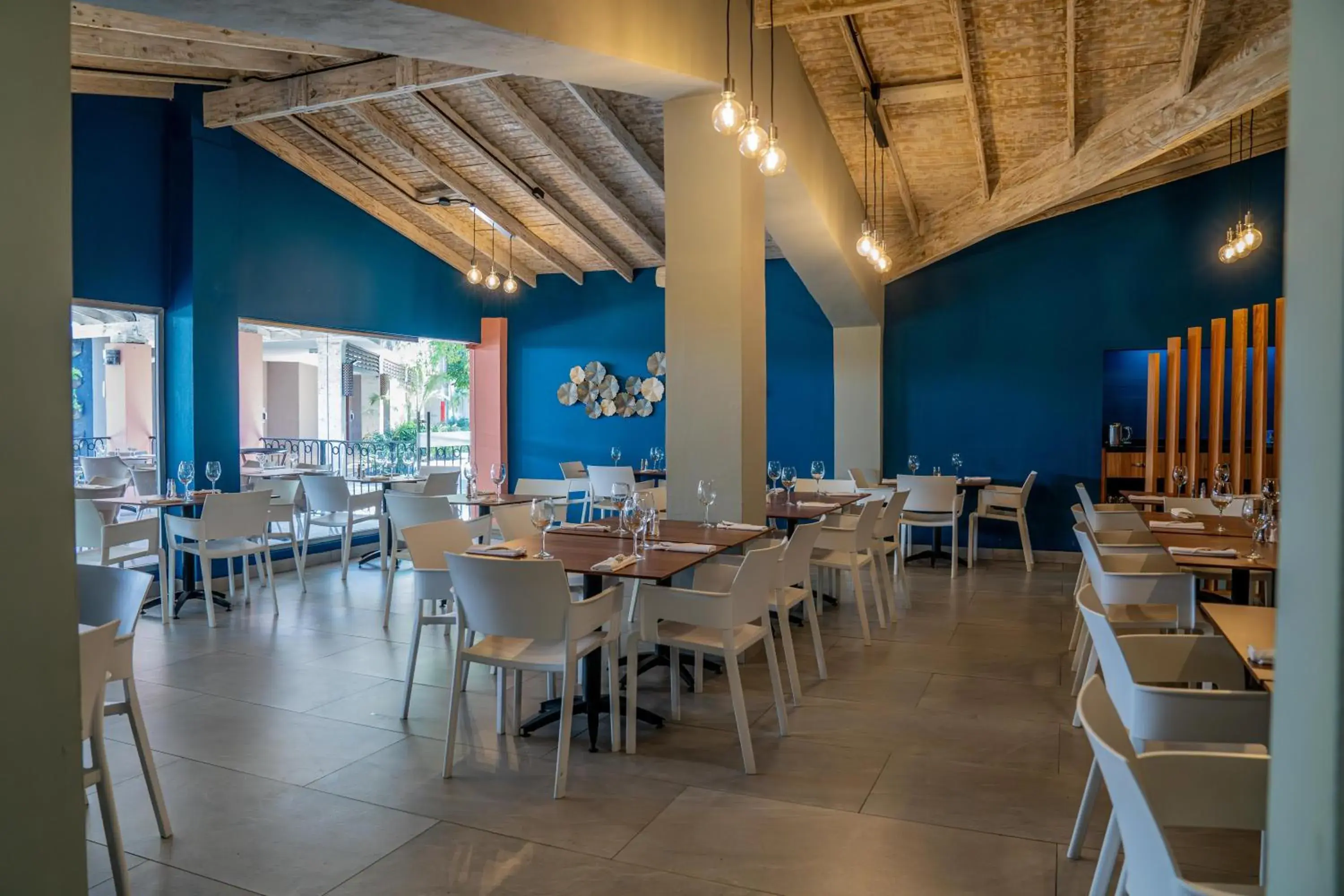 Restaurant/places to eat in Emotions by Hodelpa - Juan Dolio Restaurant/places to eat in Emotions by Hodelpa - Juan Dolio