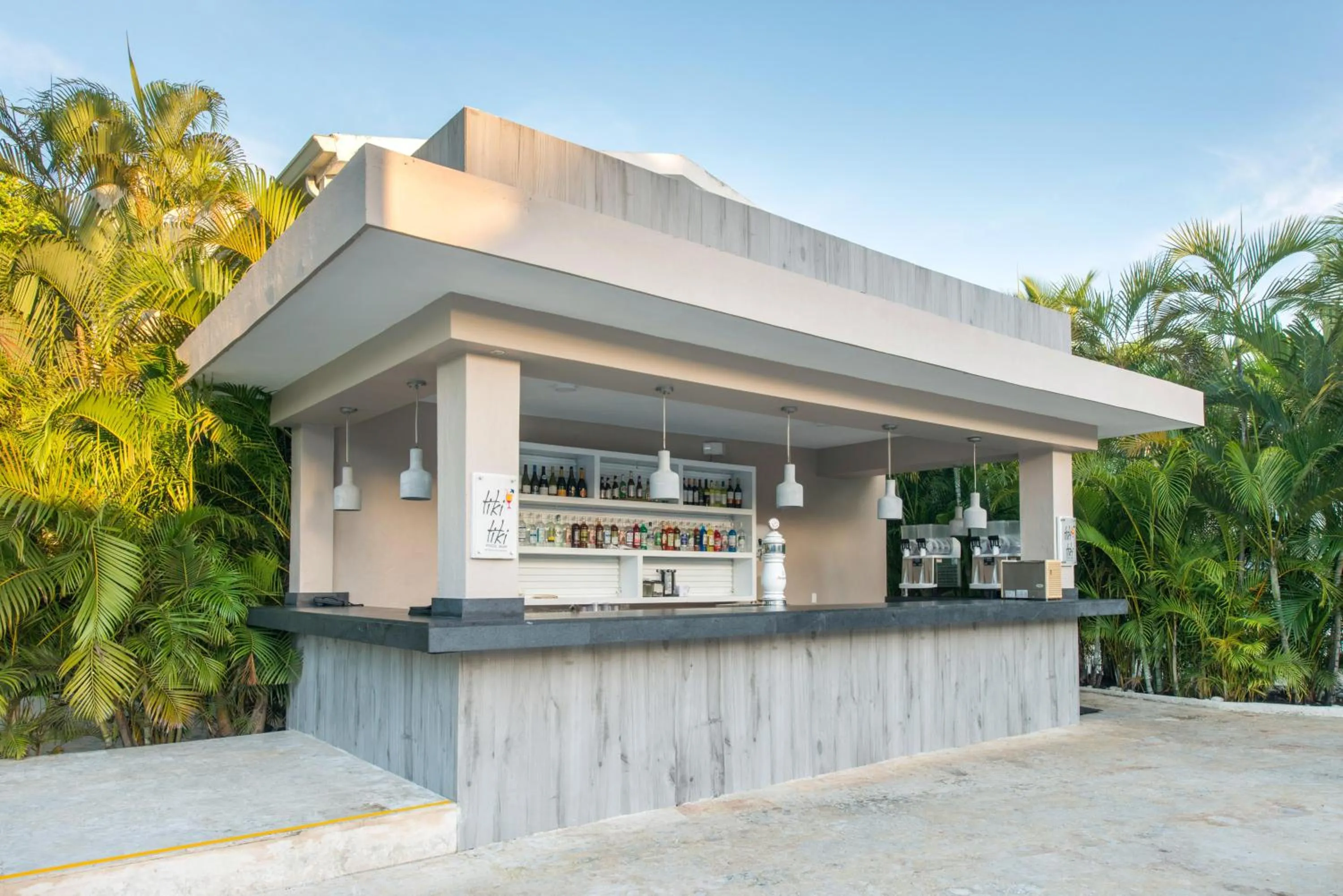 Lounge or bar in Emotions by Hodelpa - Juan Dolio