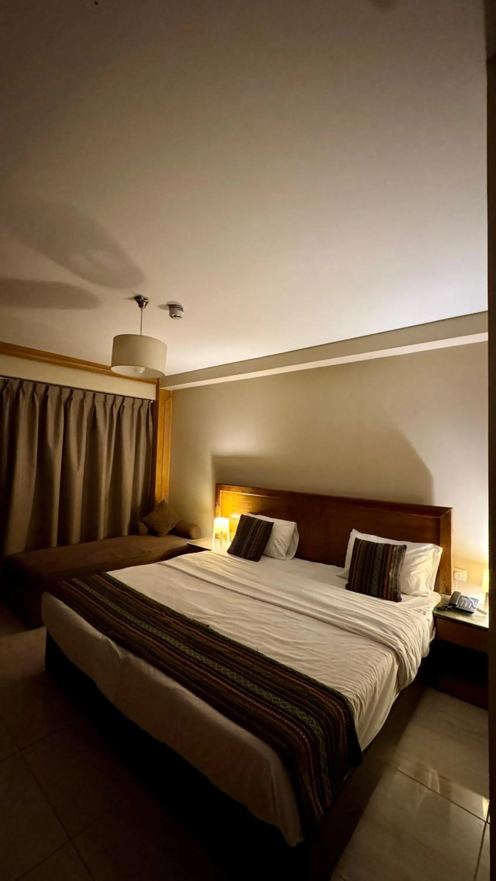 Bedroom, Bed in Antika Amman Hotel