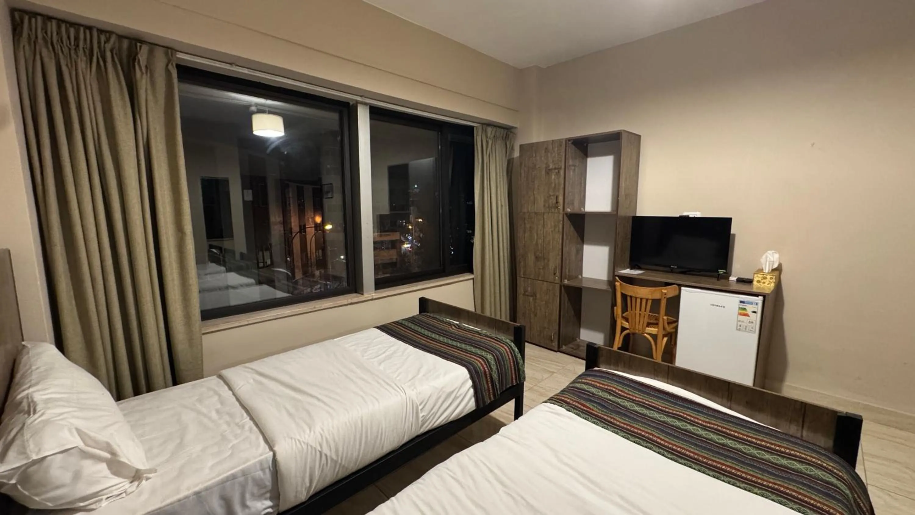 Bedroom, Bed in Antika Amman Hotel