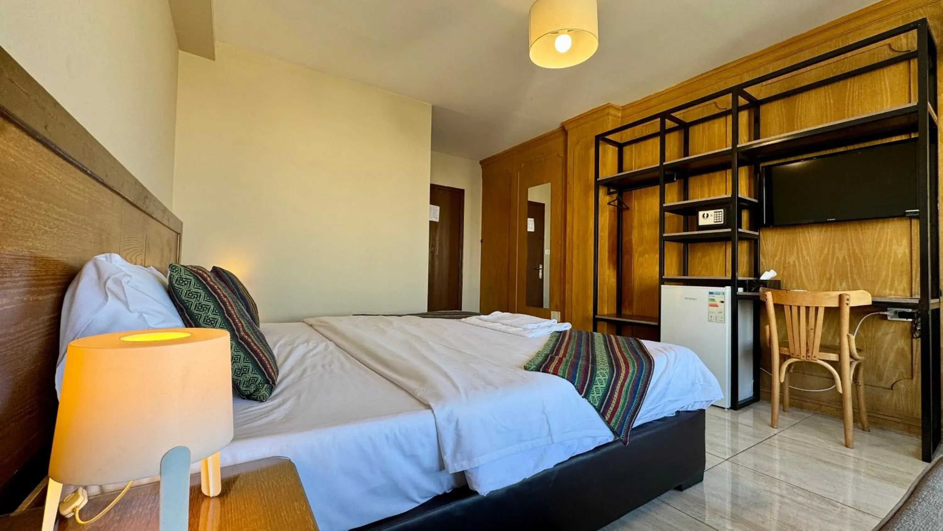 Bedroom, Bed in Antika Amman Hotel Bedroom, Bed in Antika Amman Hotel