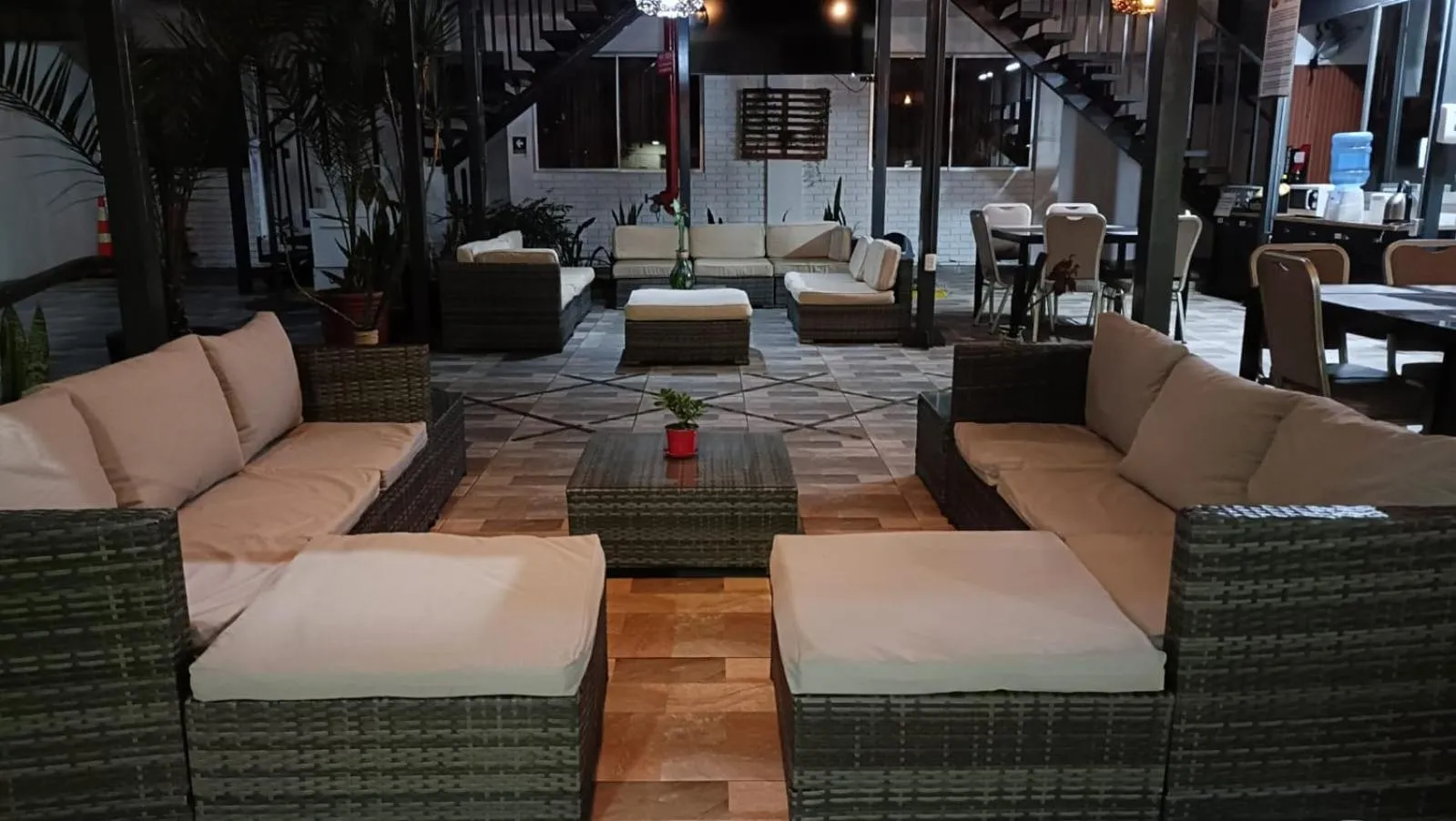 Communal lounge/ TV room in Hotel las Dunas
