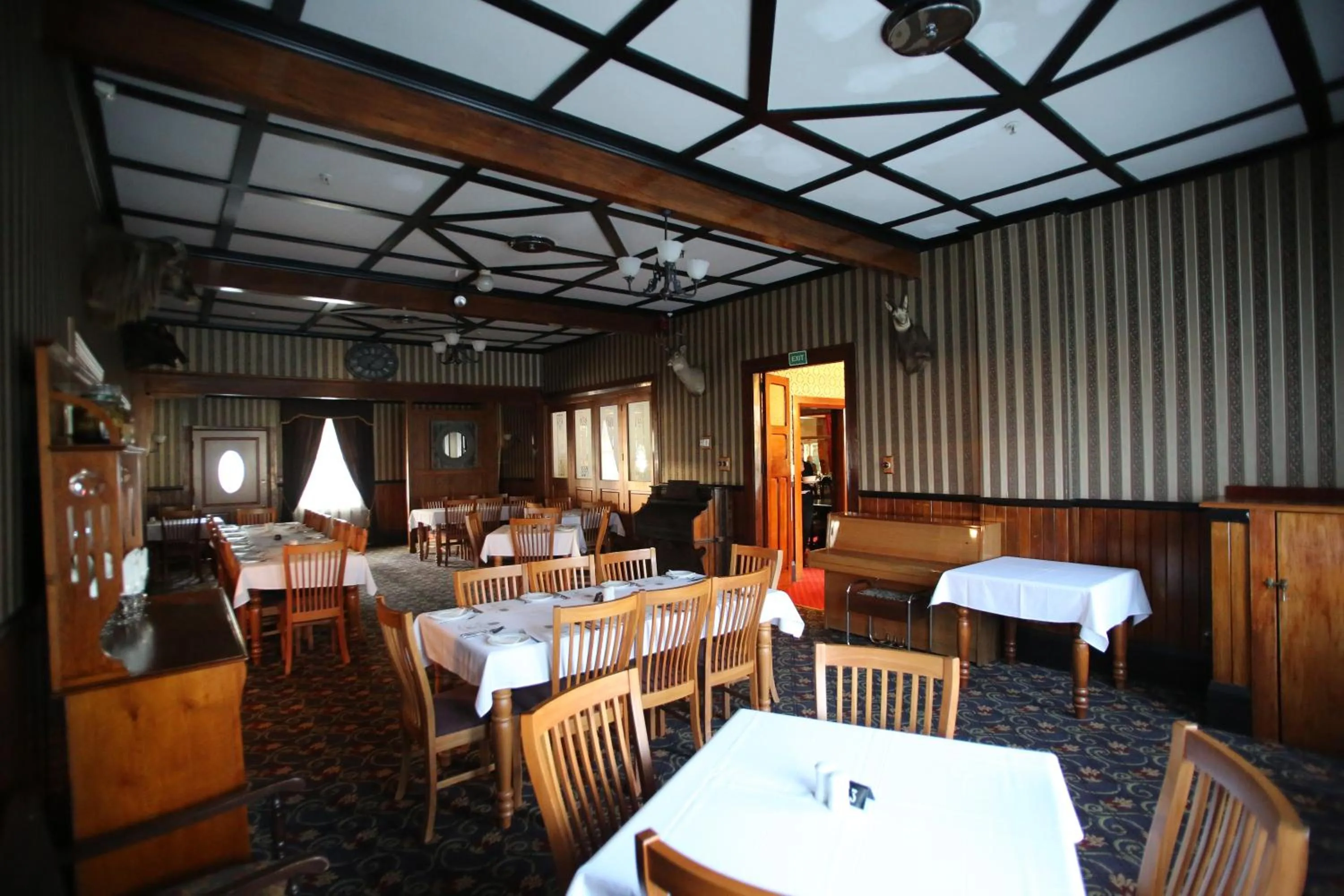 Restaurant/places to eat in Okoroire Hot Springs Hotel