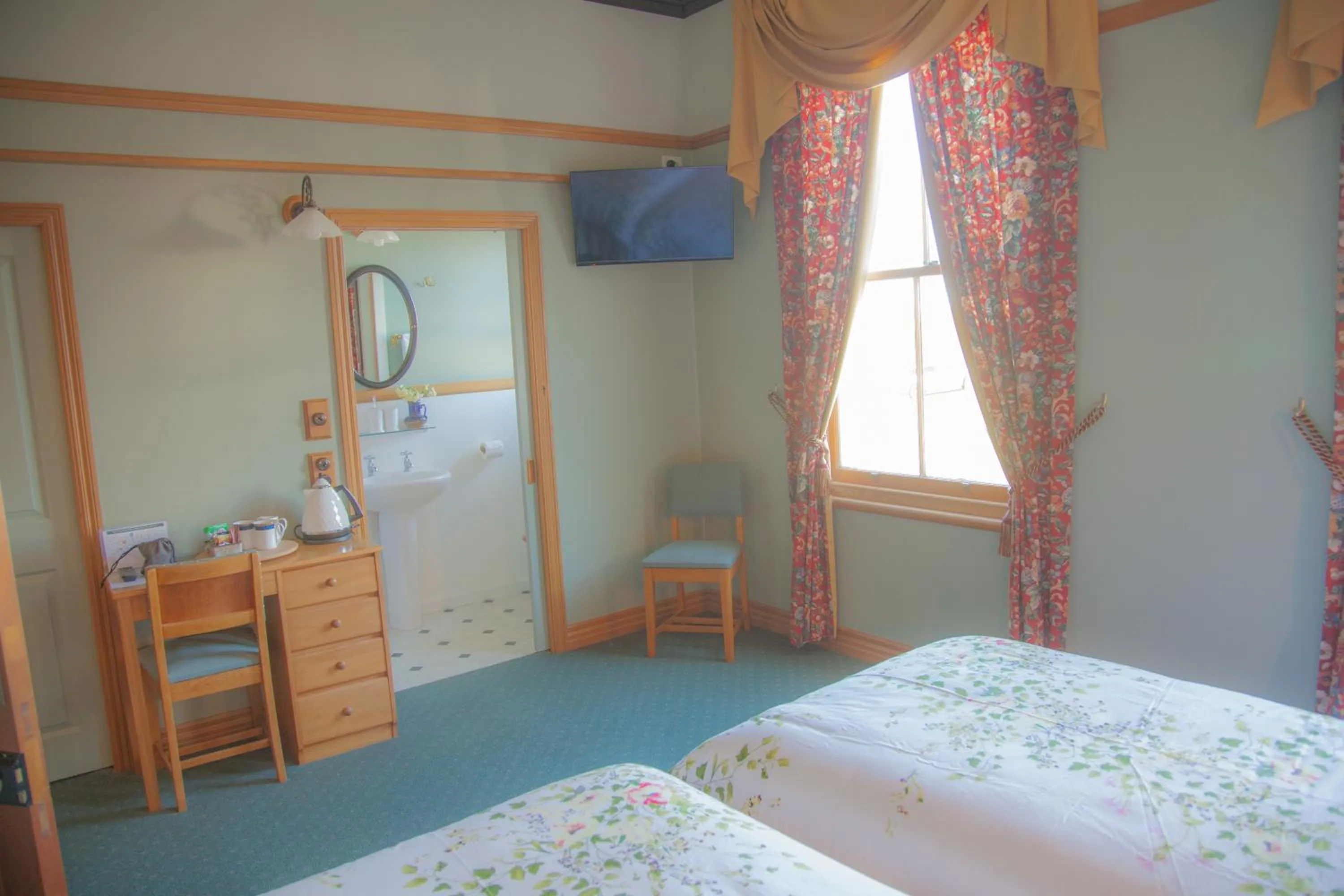 Decorative detail, Bed in Okoroire Hot Springs Hotel