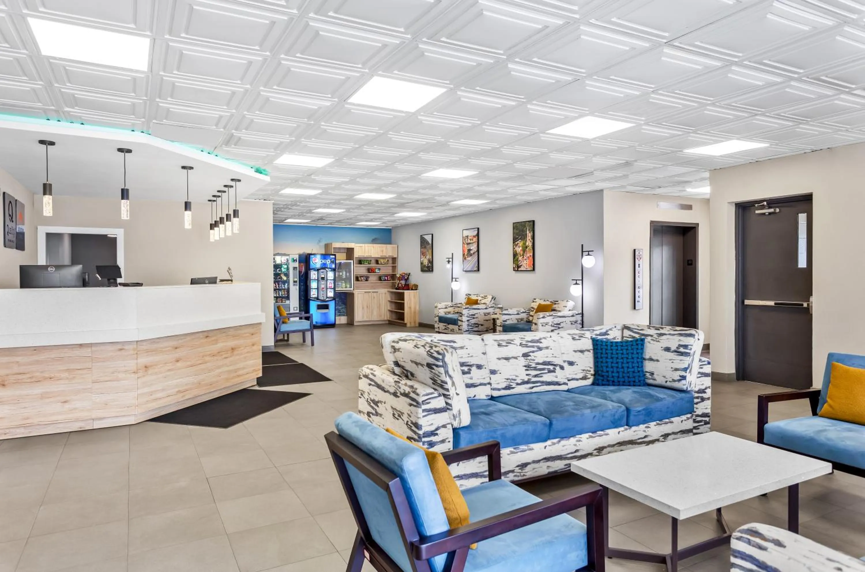 Suburban Studios Charleston - Civic Center