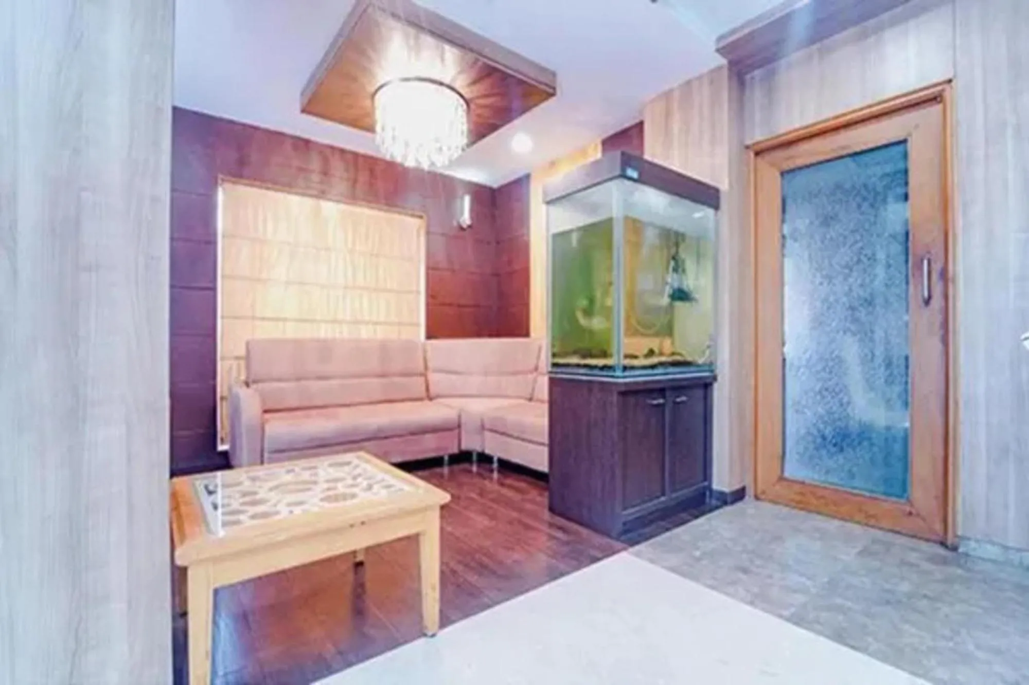 Lobby or reception in FabHotel Grand Gunas